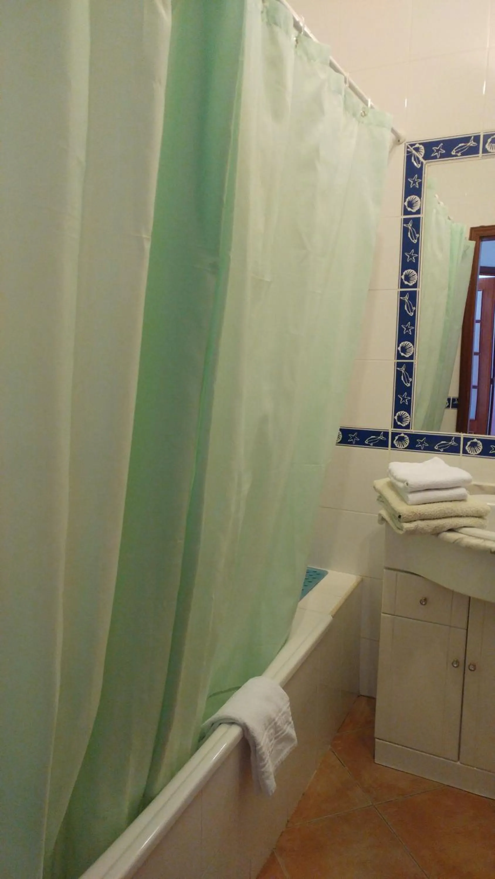 Bathroom in Castelos da Rocha