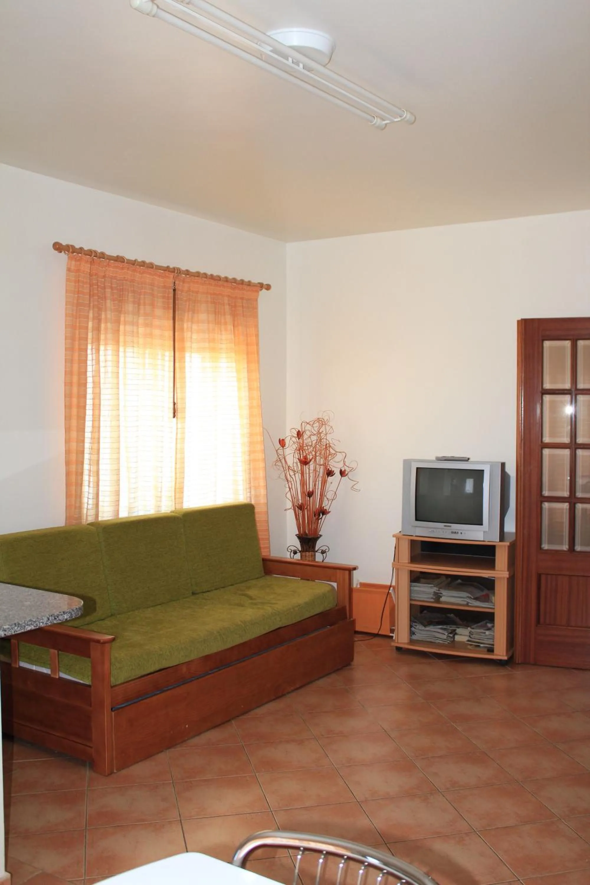 TV and multimedia in Castelos da Rocha