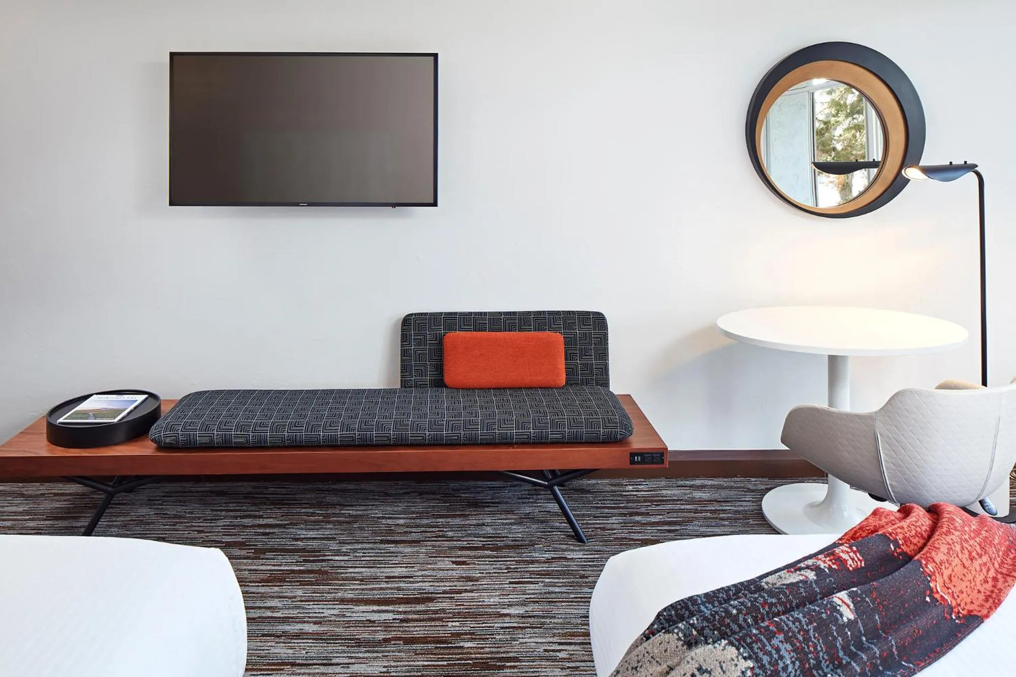 TV and multimedia in Carmel Mission Inn