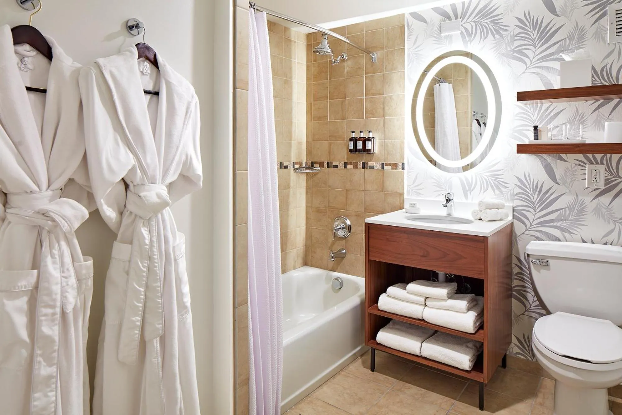 Shower in Carmel Mission Inn