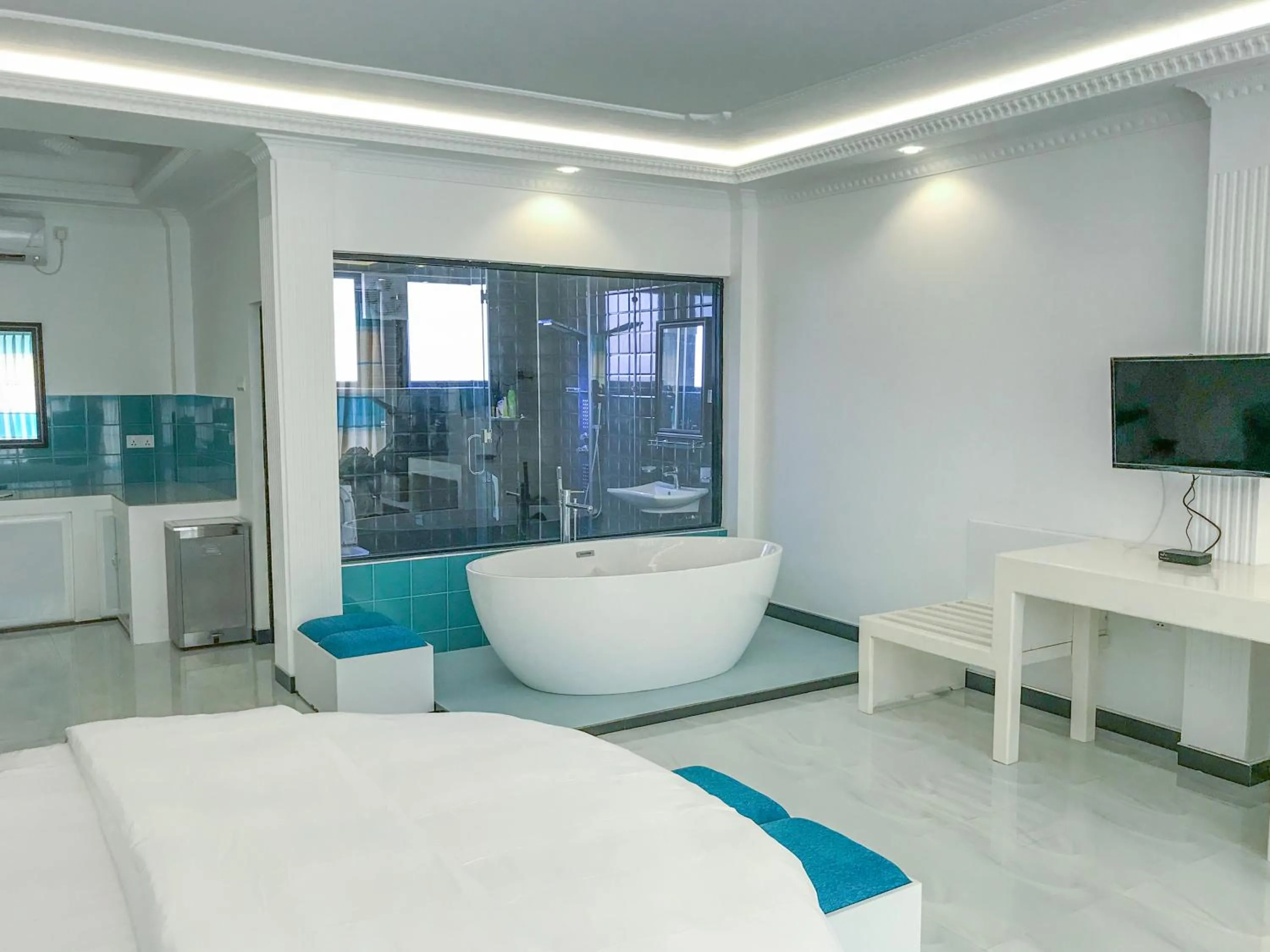 Bed in The Lion Kingdom Sigiriya