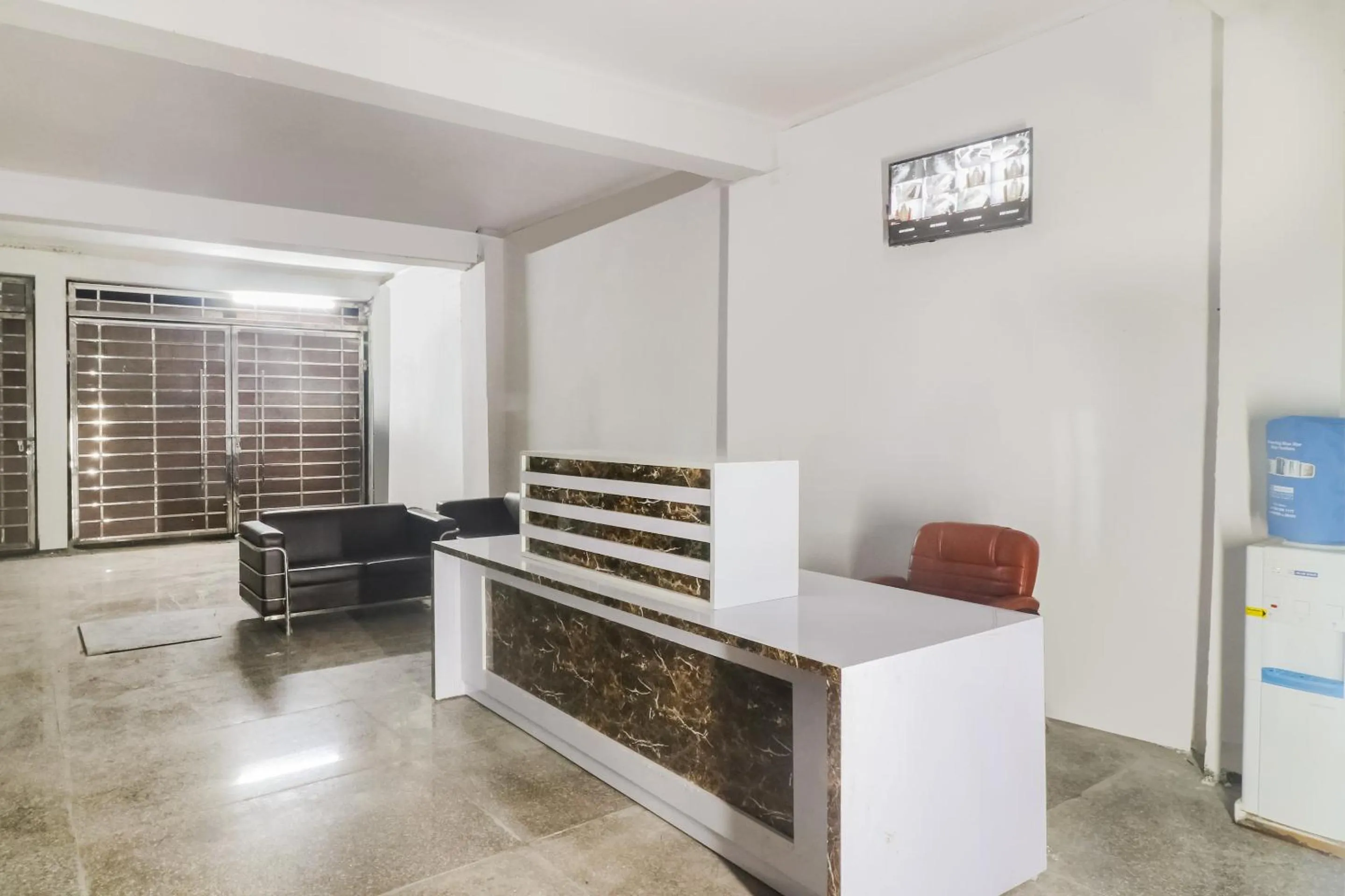 Lobby or reception in Hotel O Lovely Inn Near Akshardham