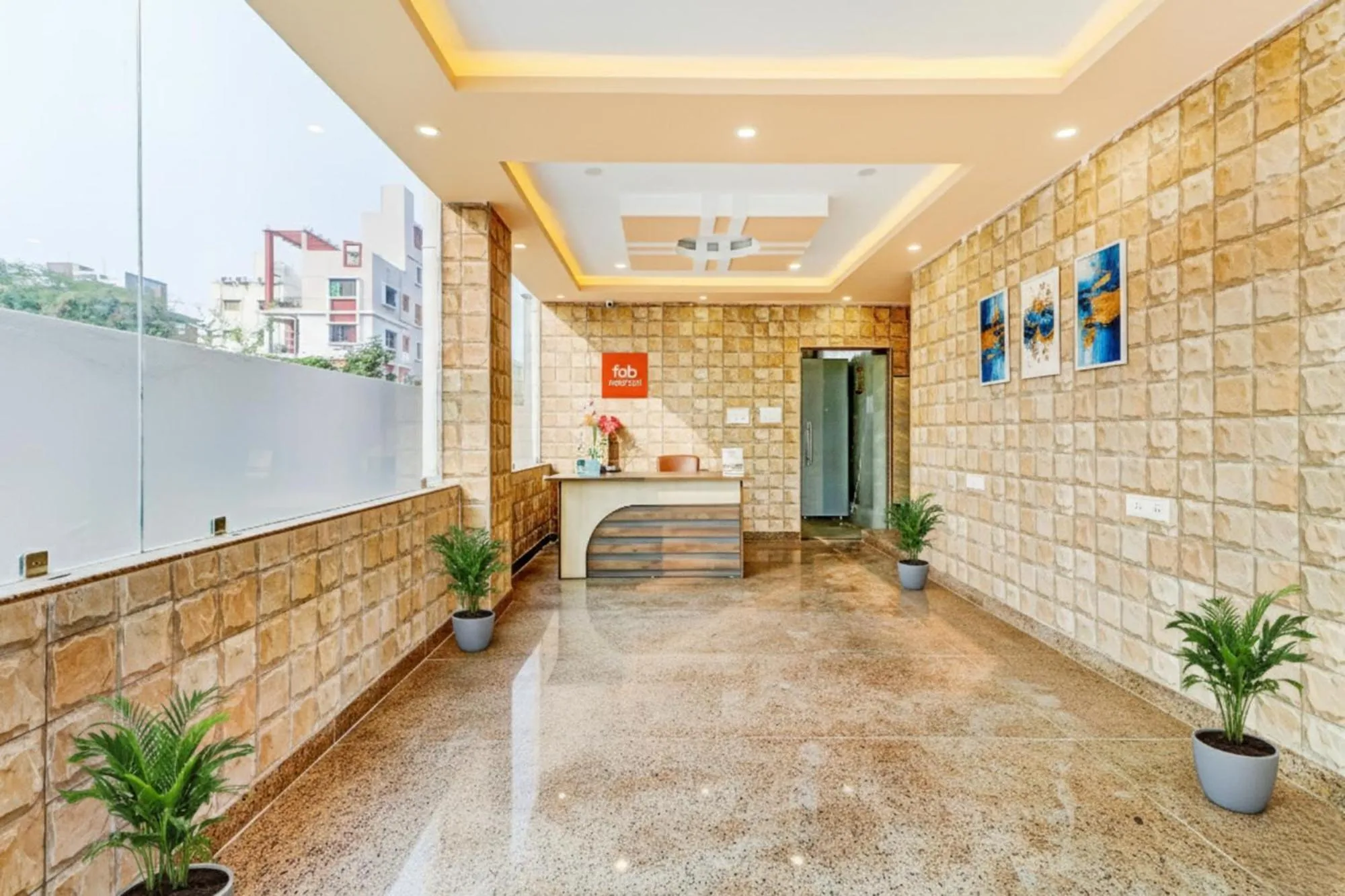 Lobby or reception in FabExpress Step Inn - Nr Biswa Bangla Gate