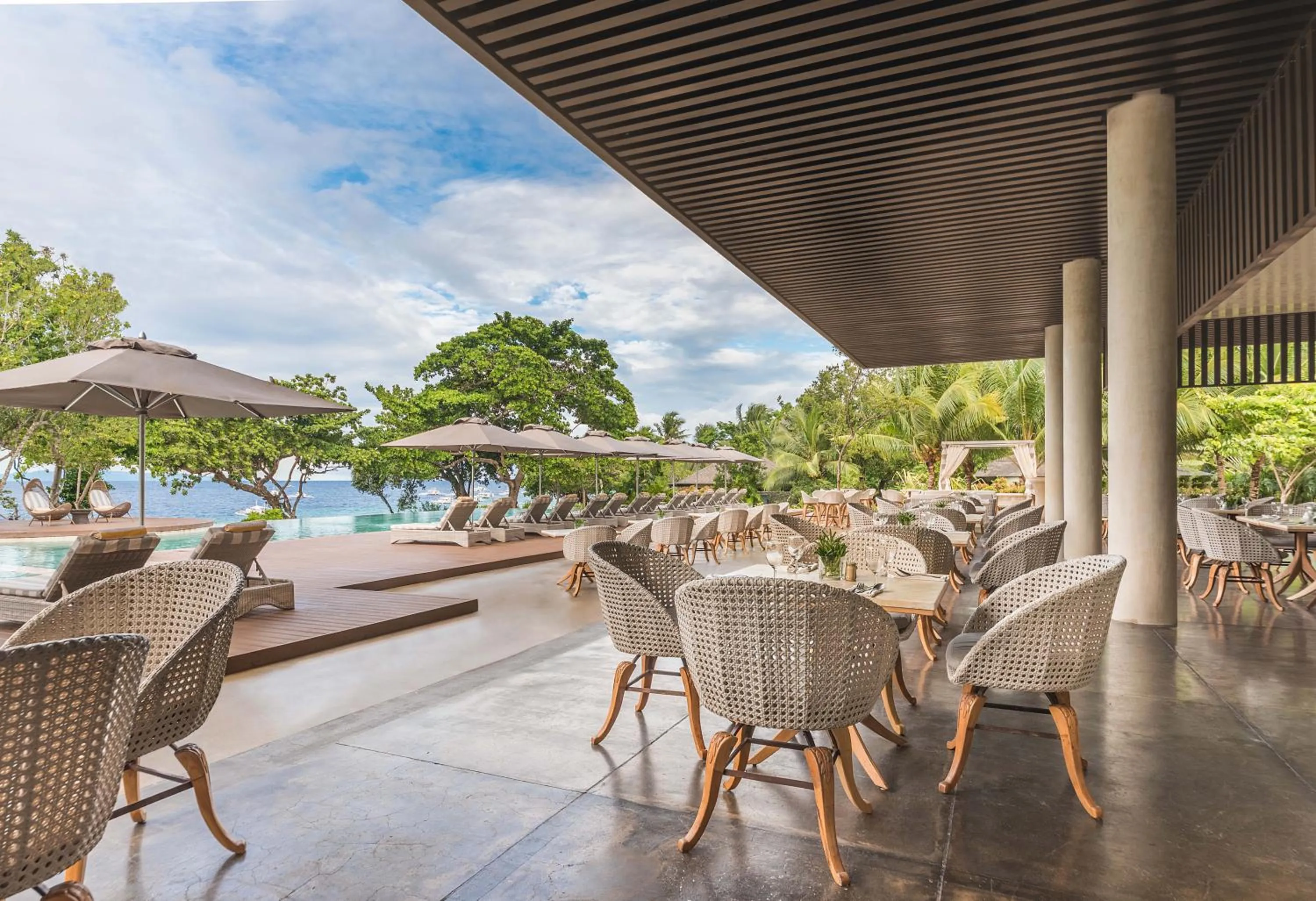 Restaurant/places to eat in Amorita Resort Bohol