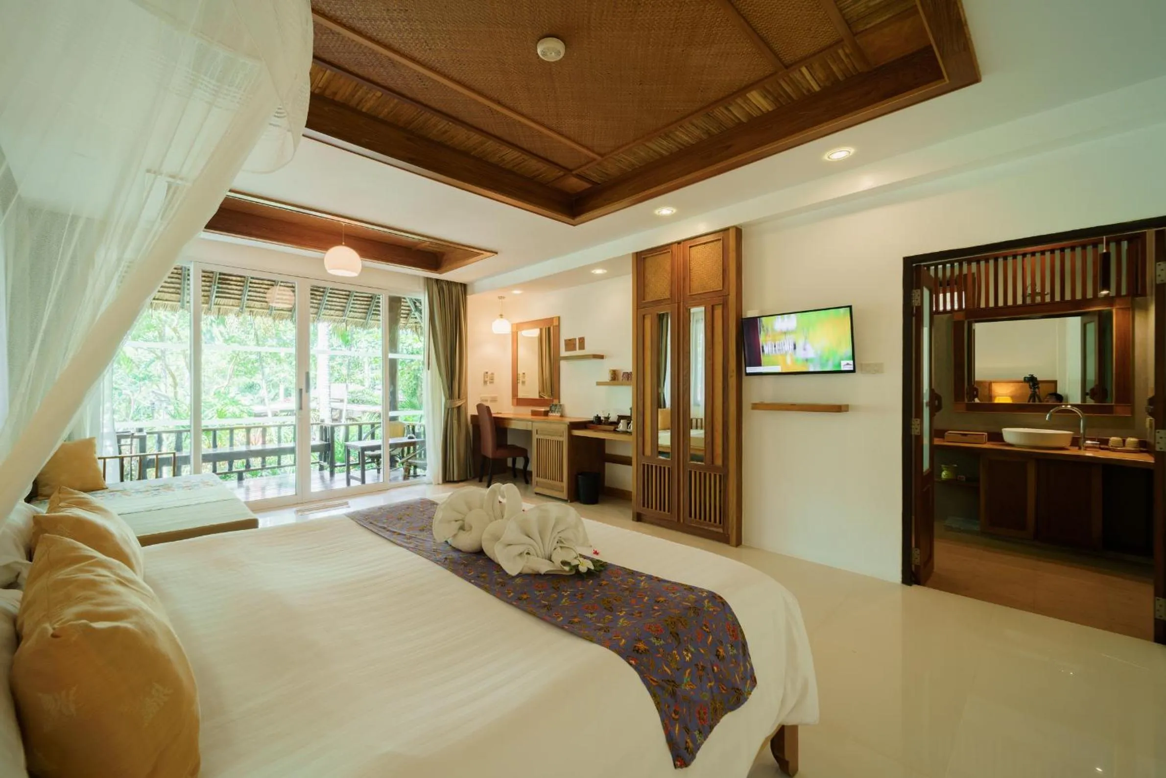 Bed in Ban Sainai Resort- Aonang's Green Resort