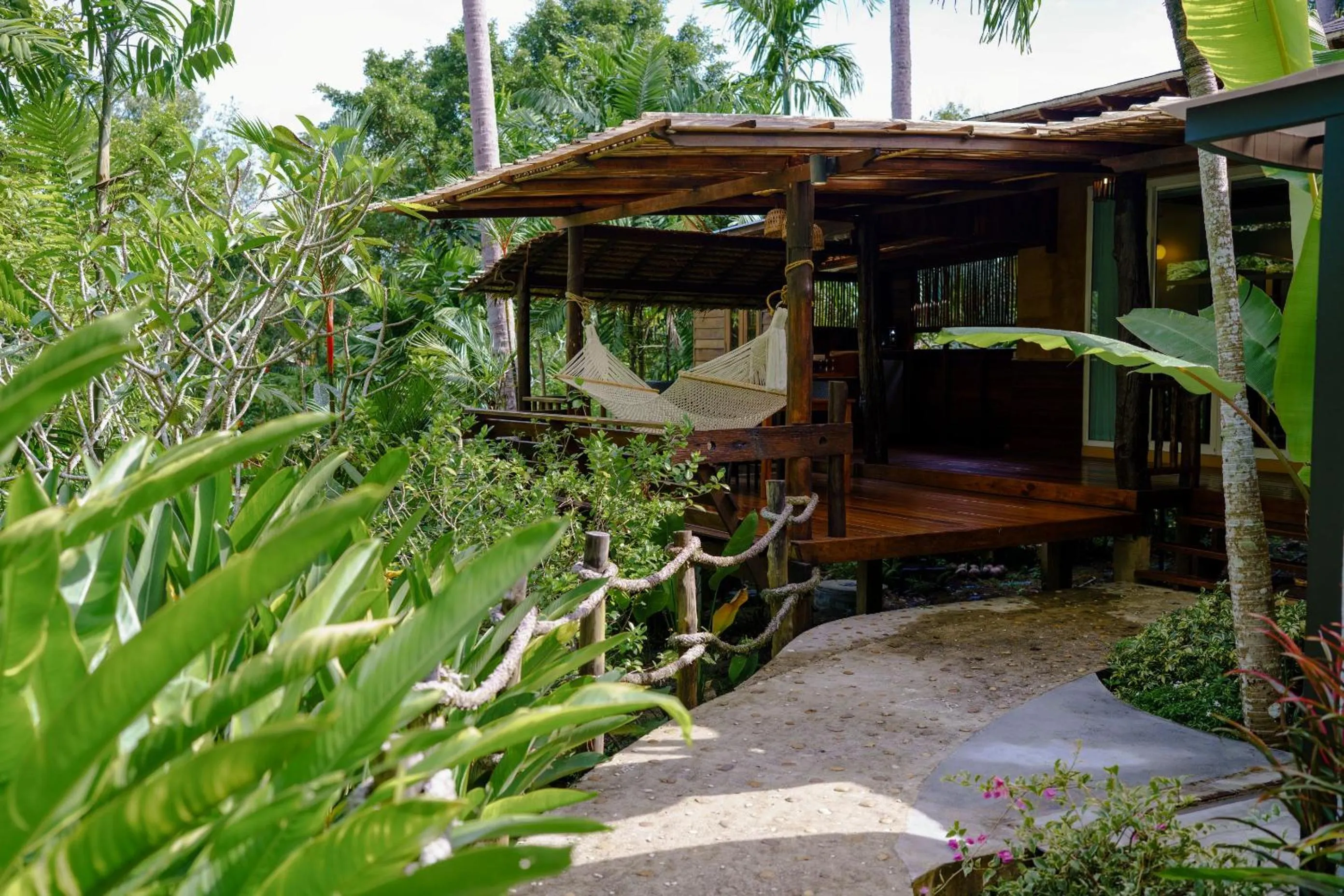 Ban Sainai Resort- Aonang's Green Resort