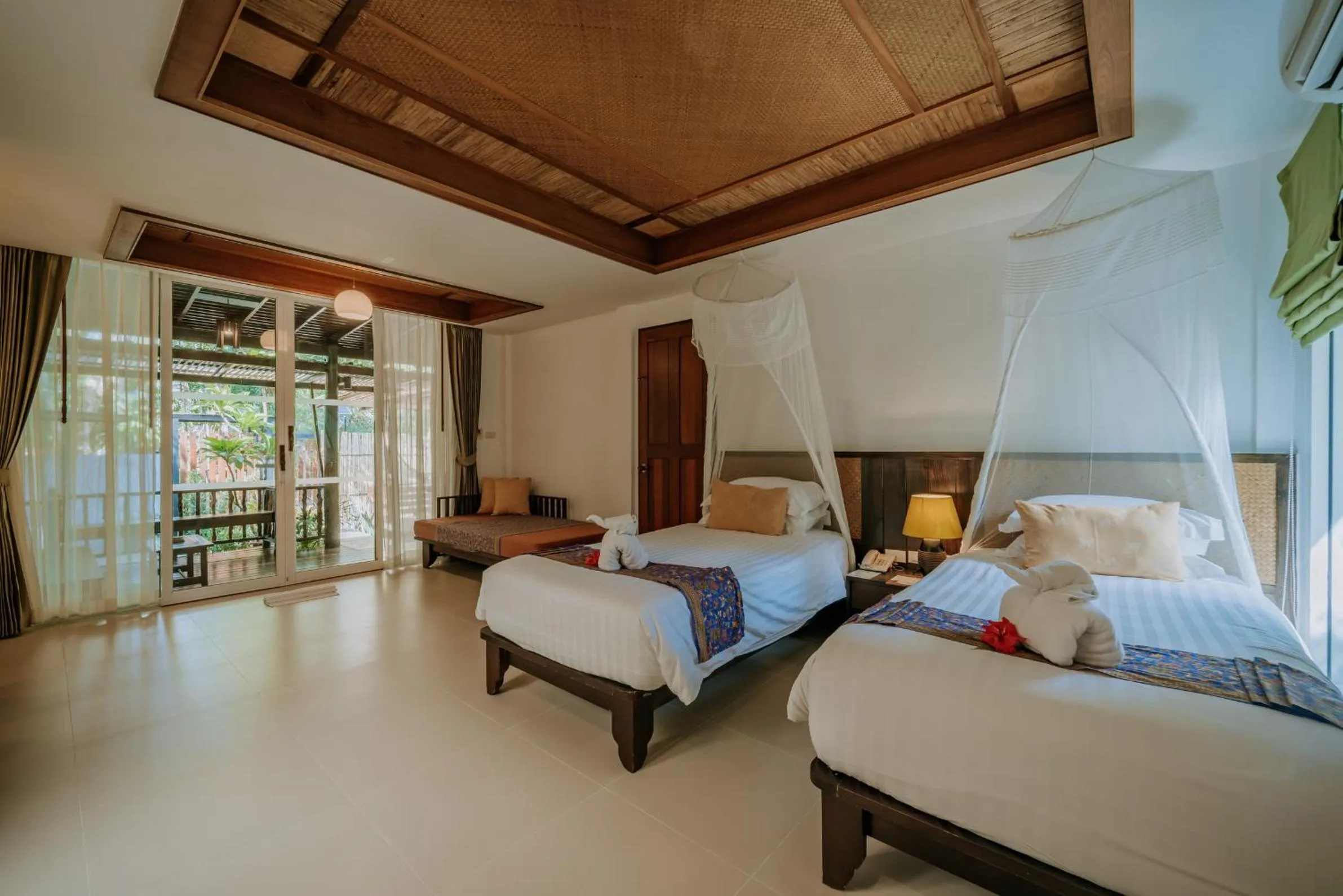Bed in Ban Sainai Resort- Aonang's Green Resort
