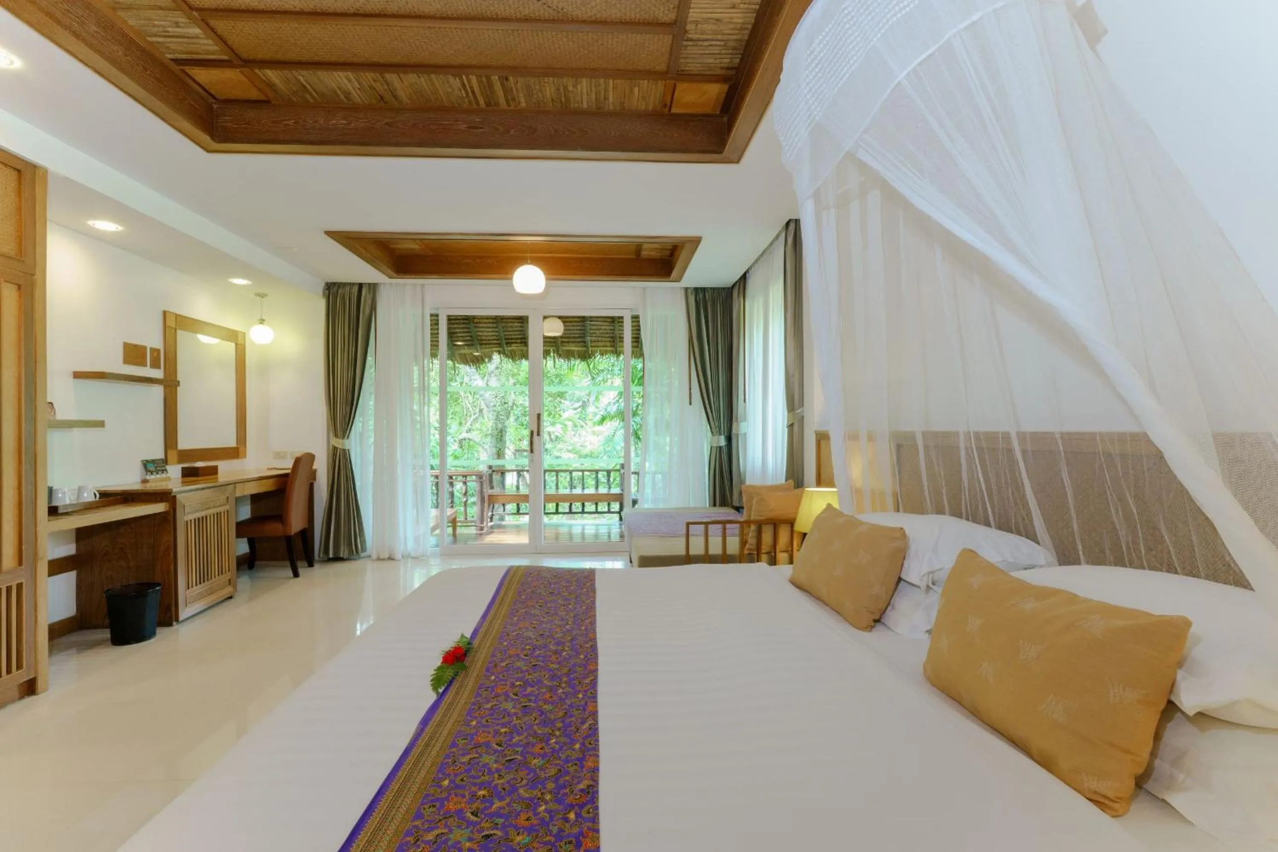 Bed in Ban Sainai Resort- Aonang's Green Resort