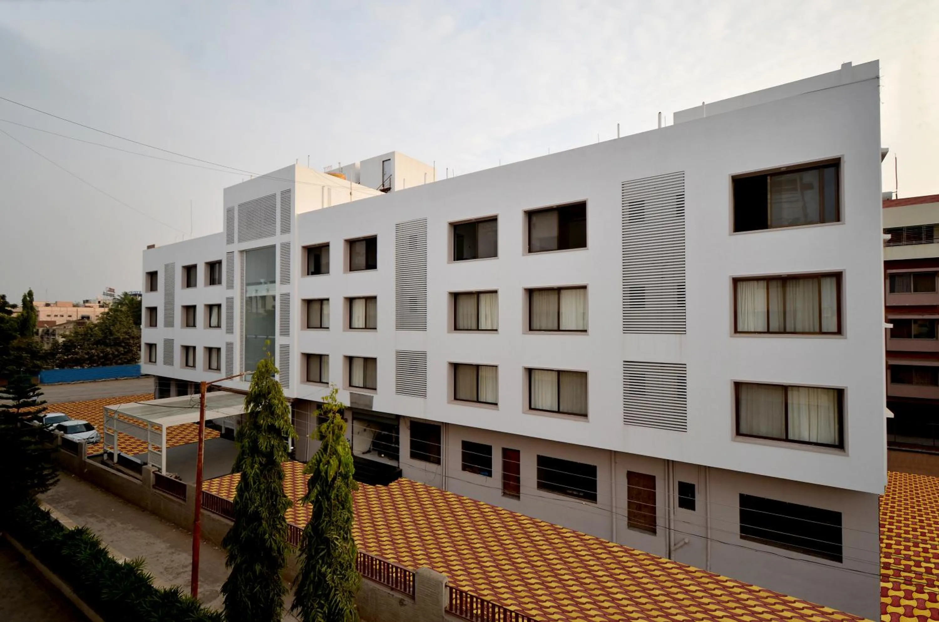 Property building in Hotel Dwarka Park