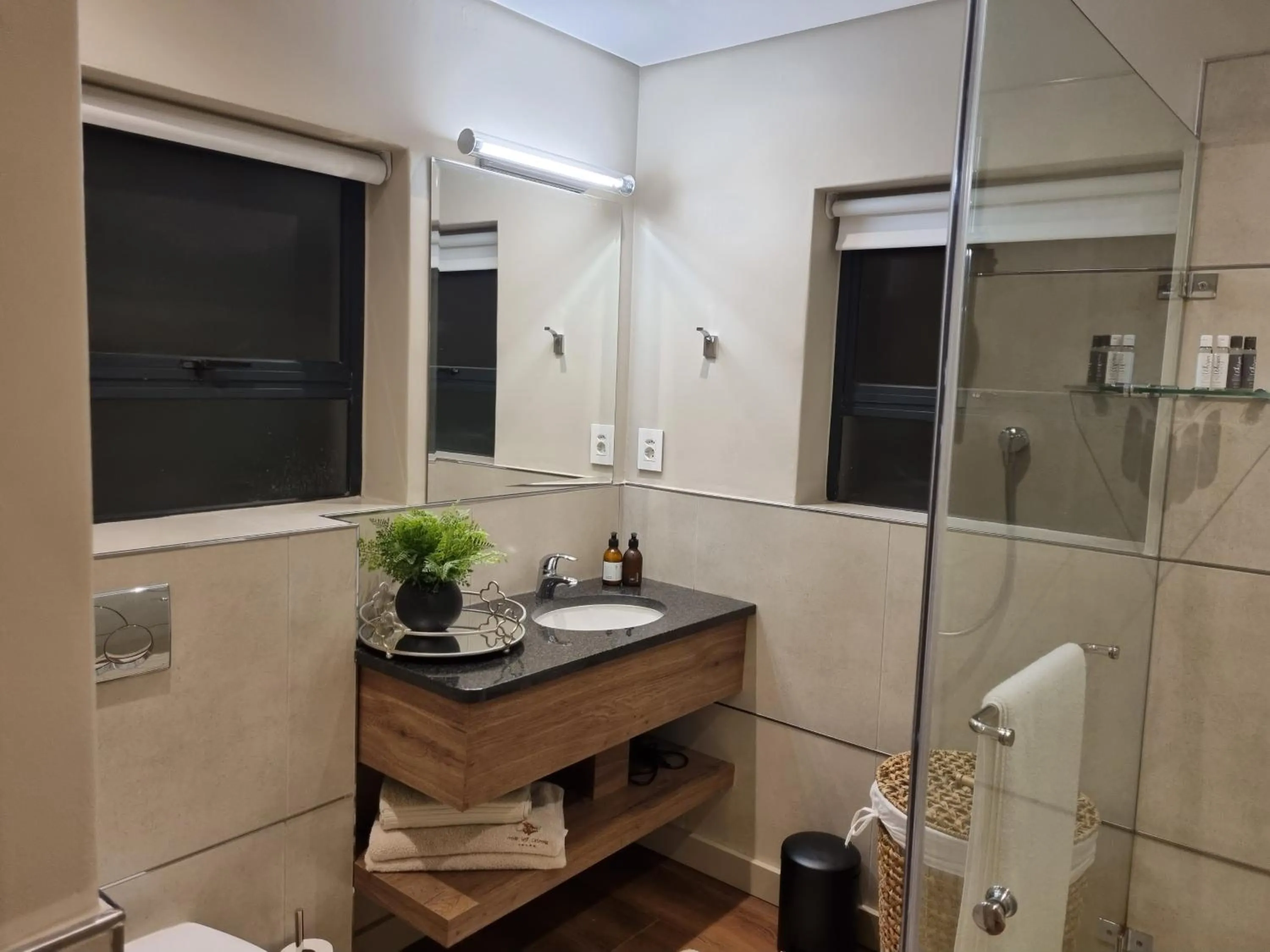 Bathroom in Vrede Selfcatering