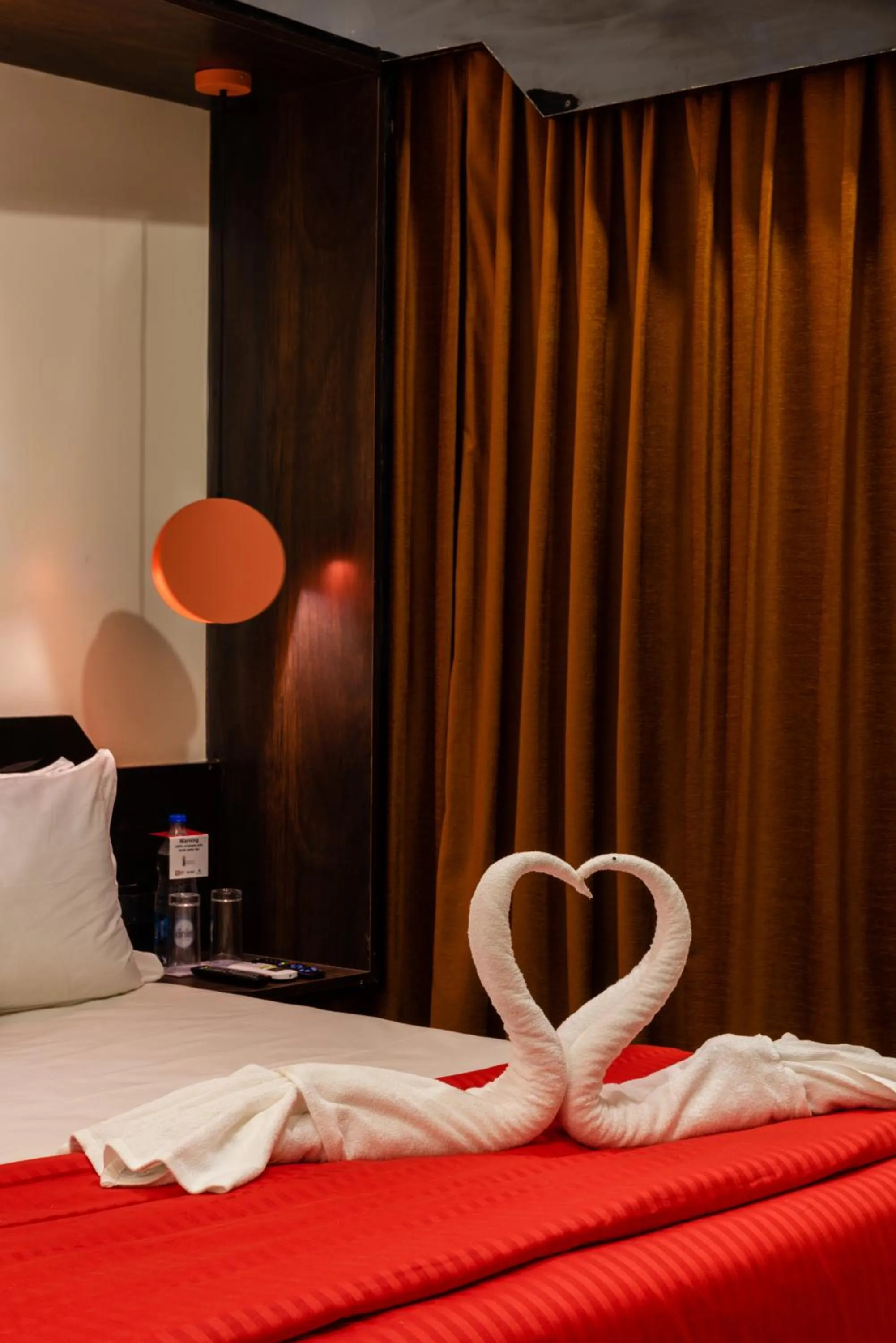 Little Mastiff Moshi by OTHPL