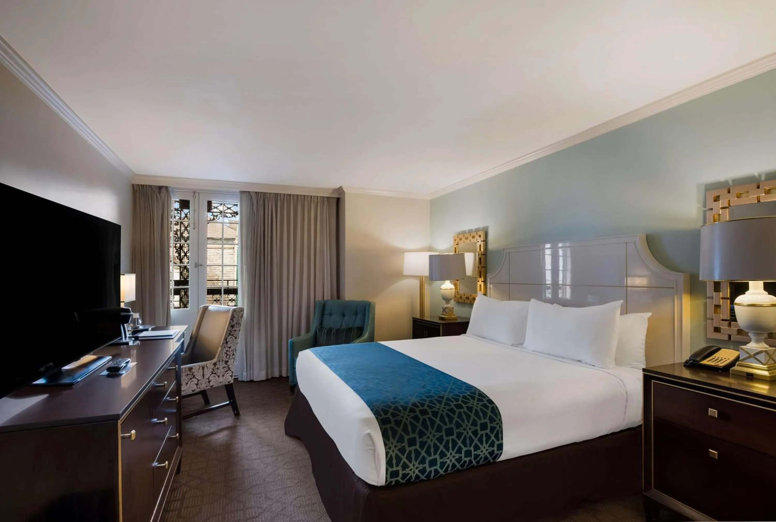 Bedroom, Bed in The Royal Sonesta New Orleans