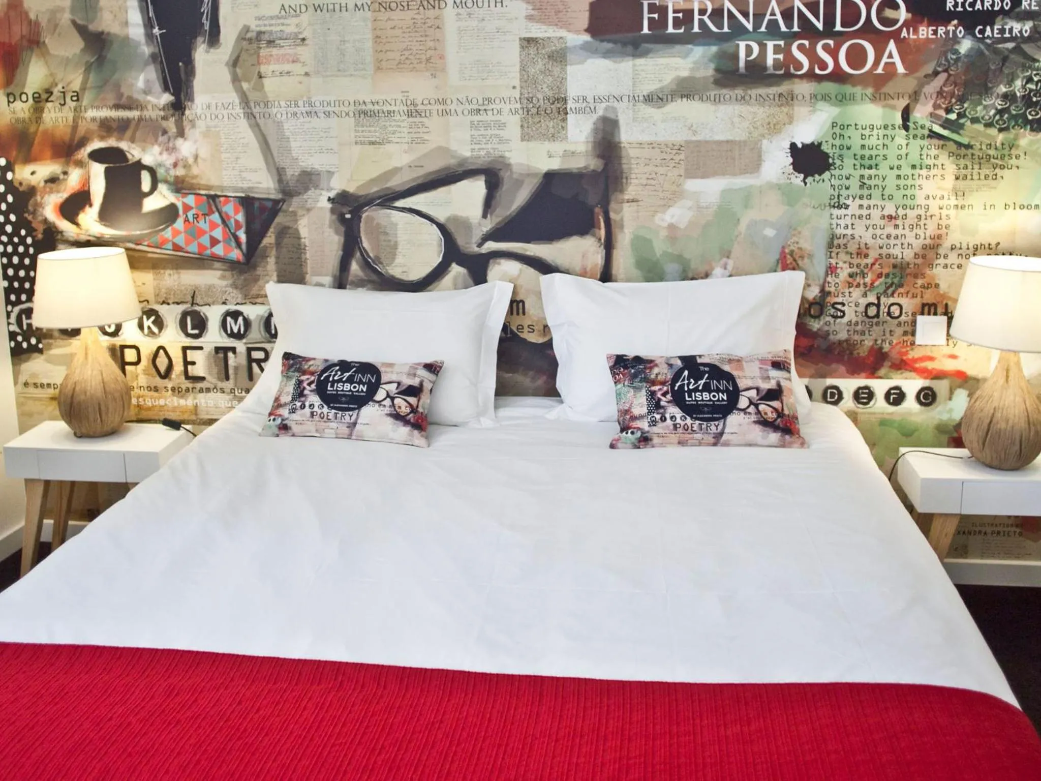 Bed in The ART INN Lisbon