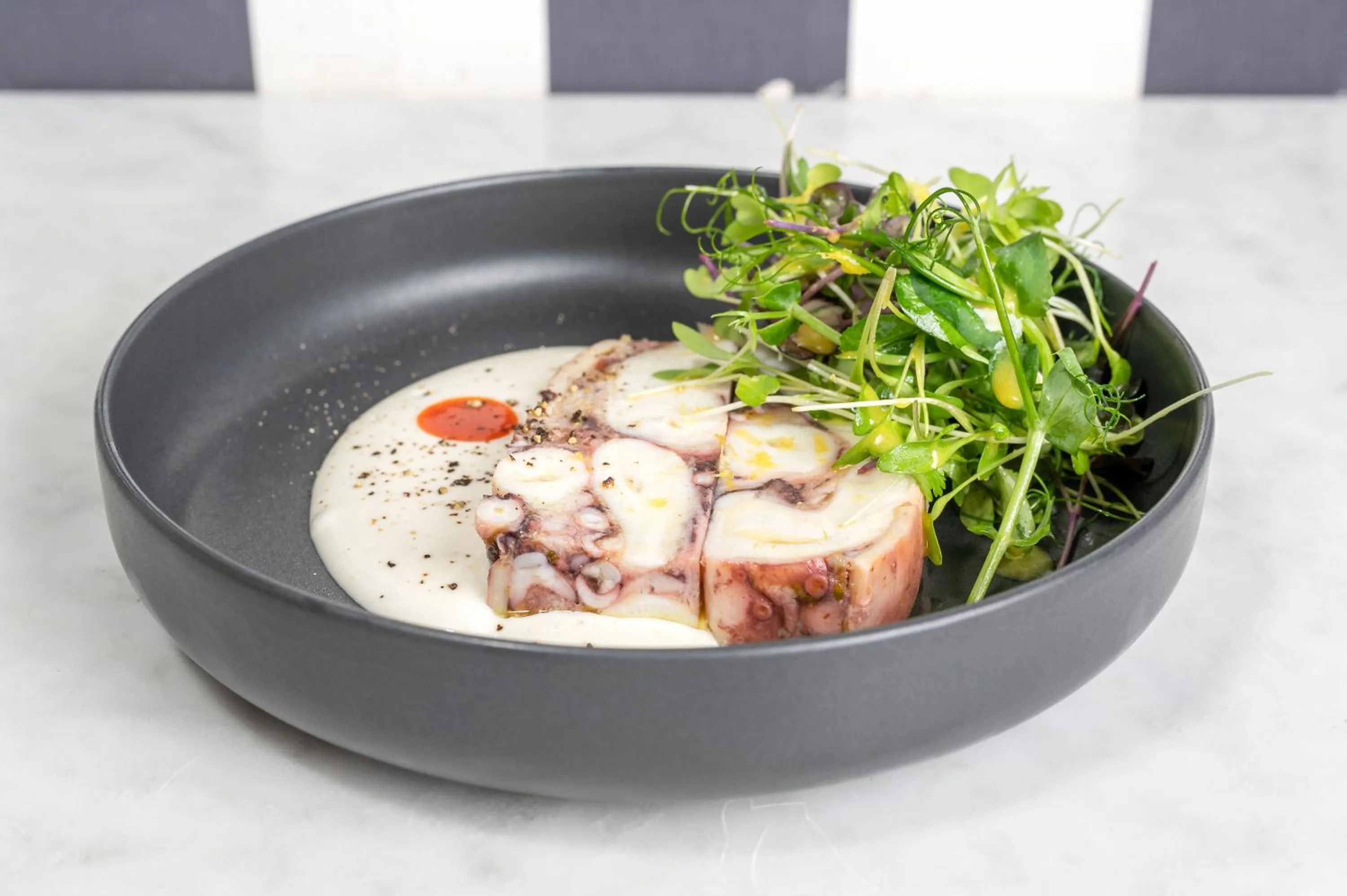 Food and drinks in The ART INN Lisbon