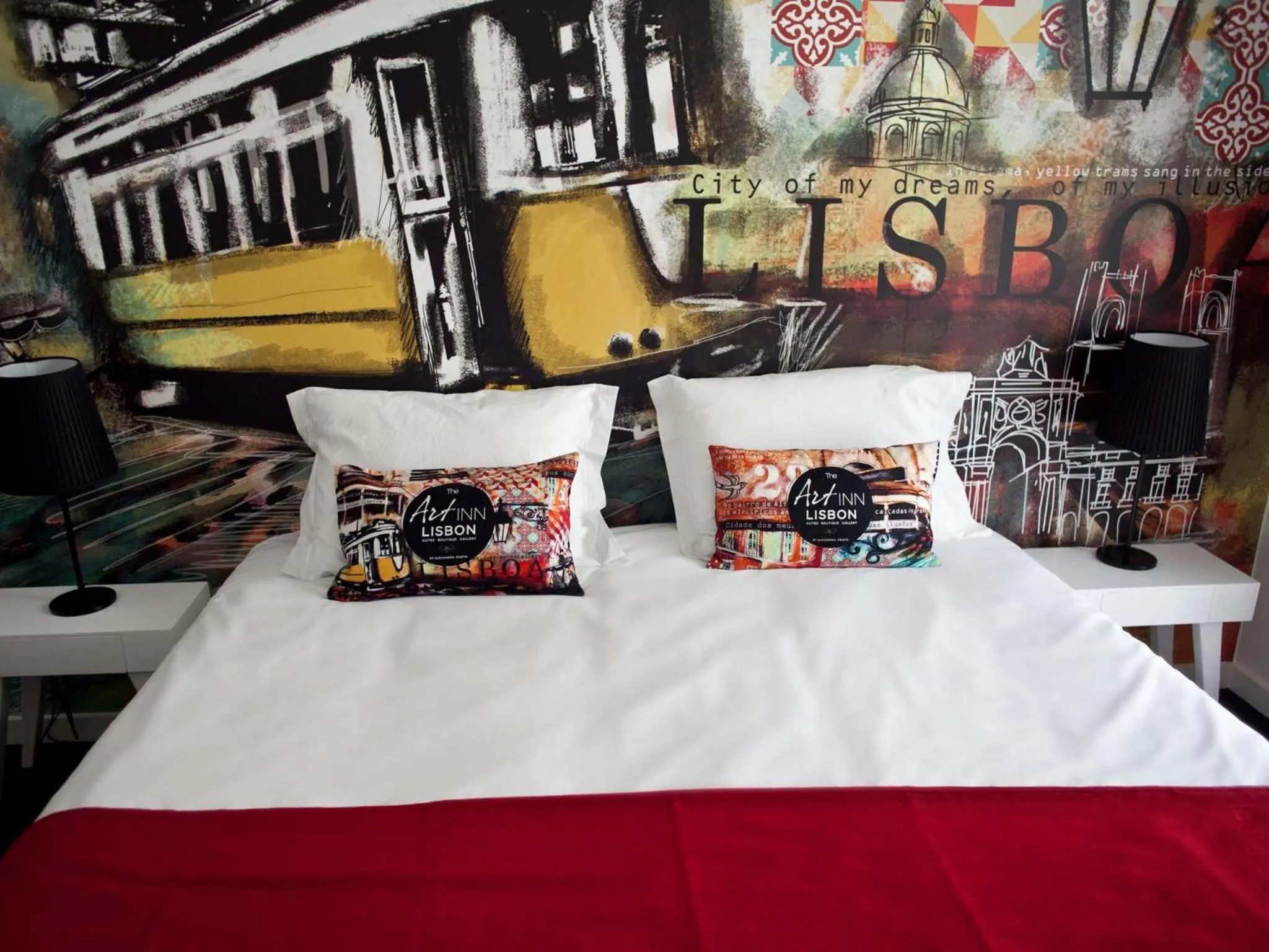 Bed in The ART INN Lisbon