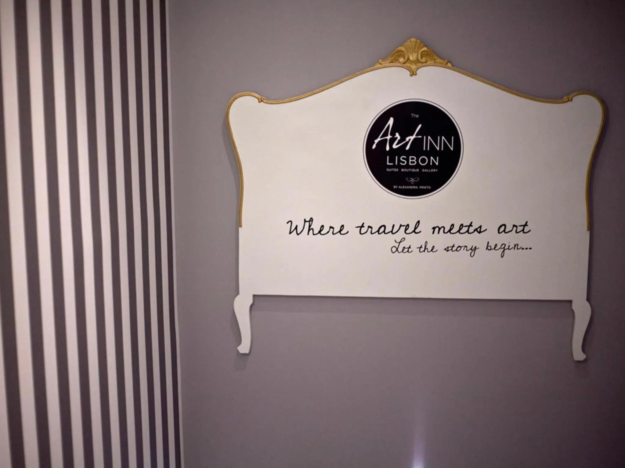 Lobby or reception in The ART INN Lisbon