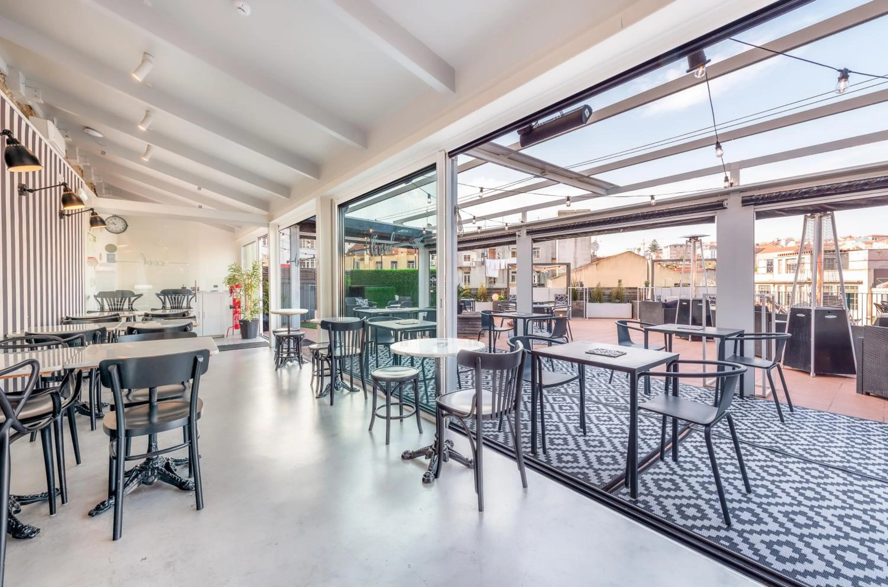 Breakfast in The ART INN Lisbon