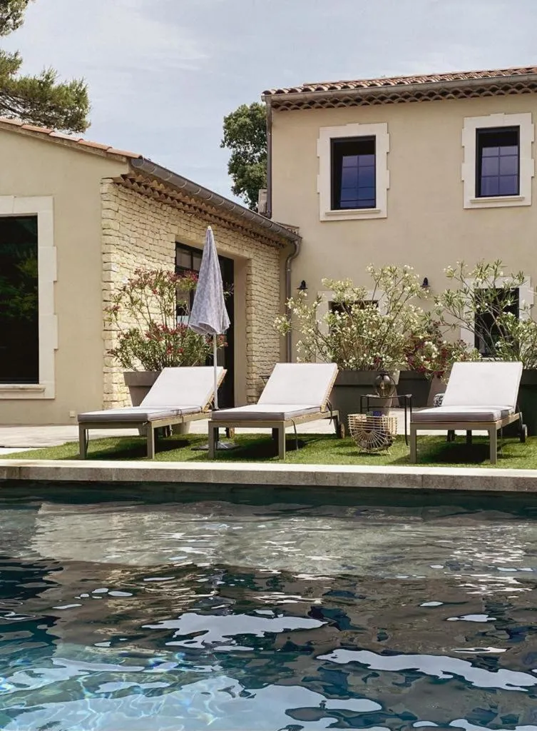 Pool view in La Villa Dupont d'Avignon