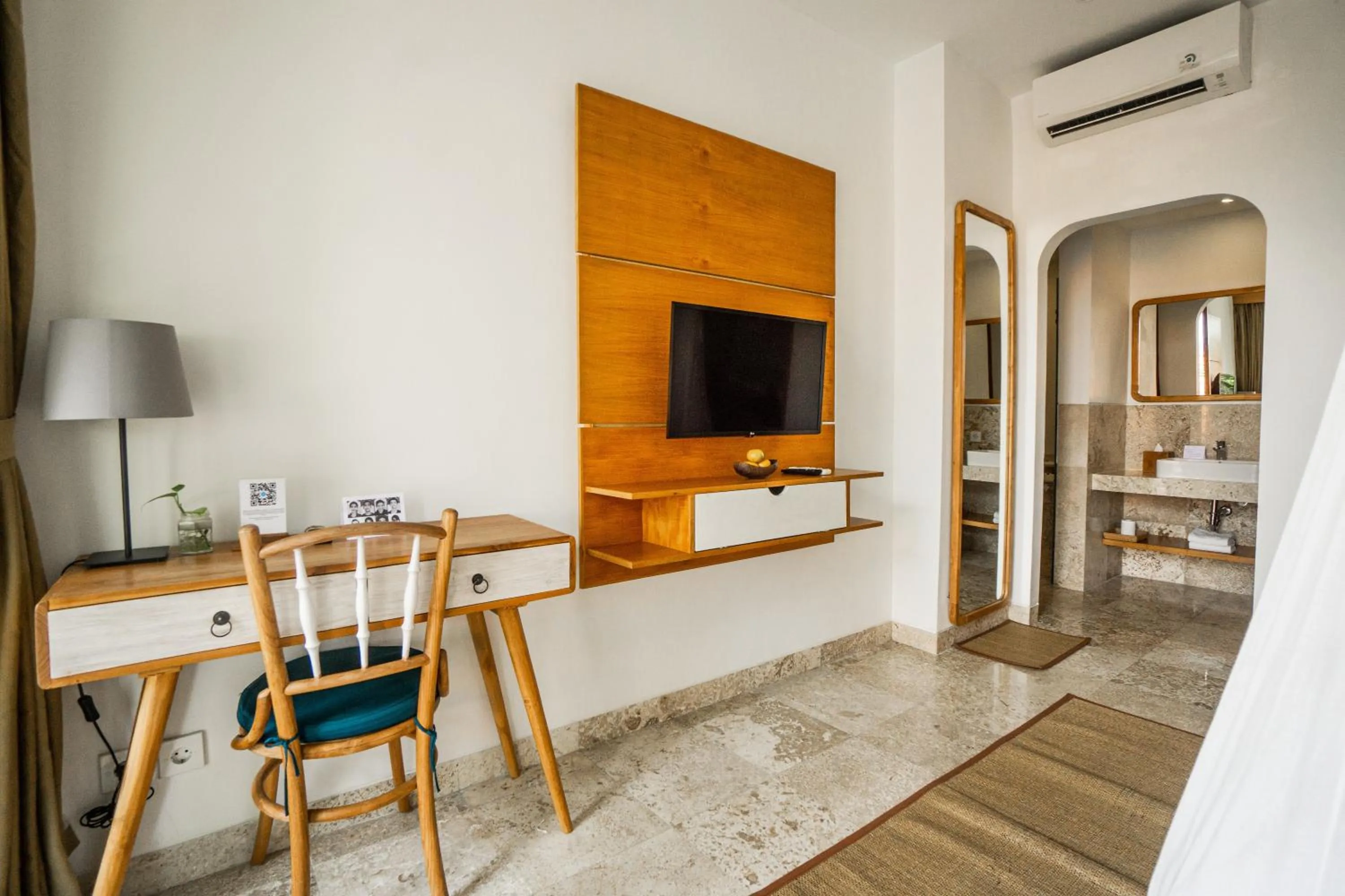 Bathroom, Bed in Sabana Ubud