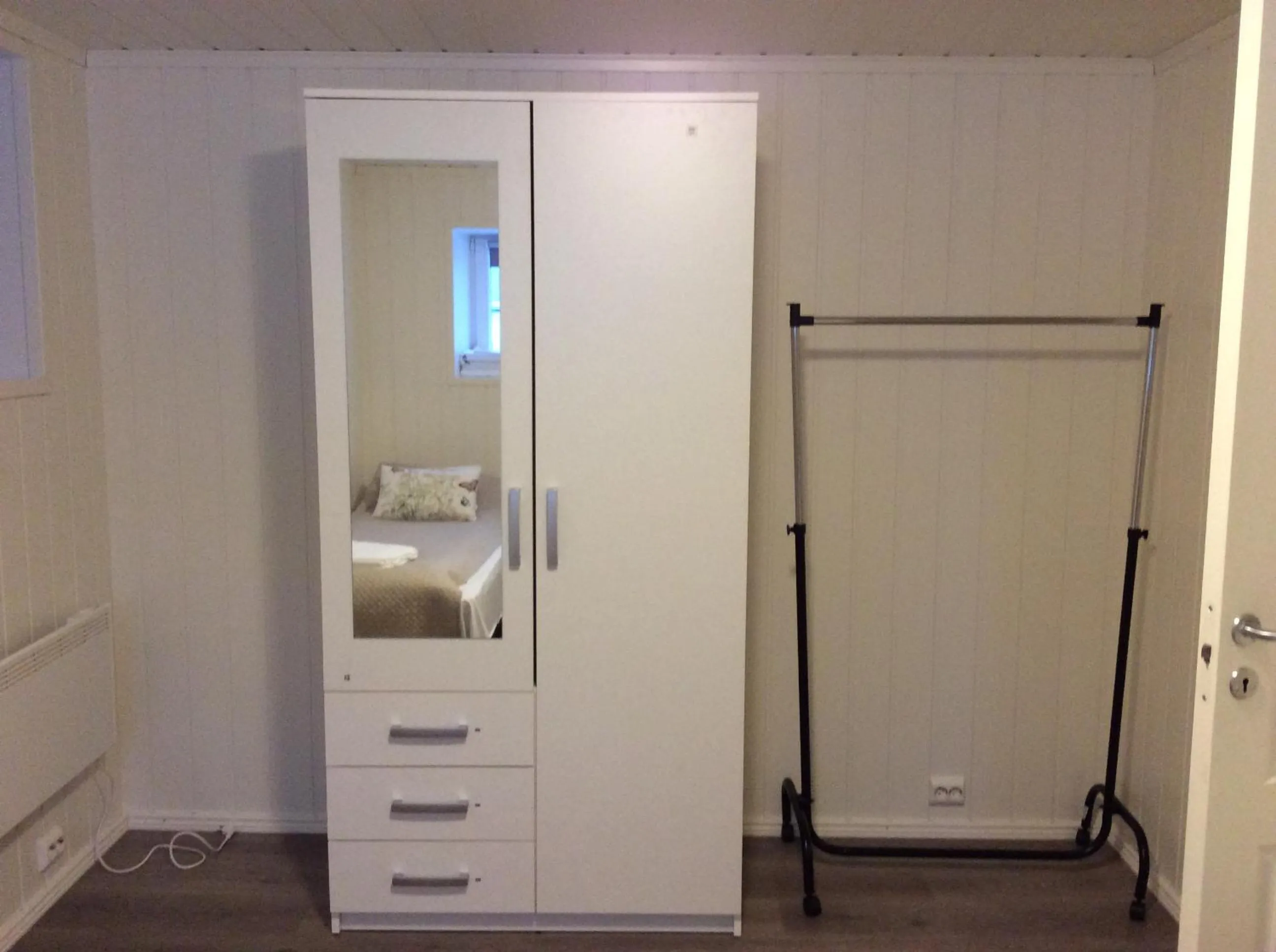 Bed in Barents Hotell