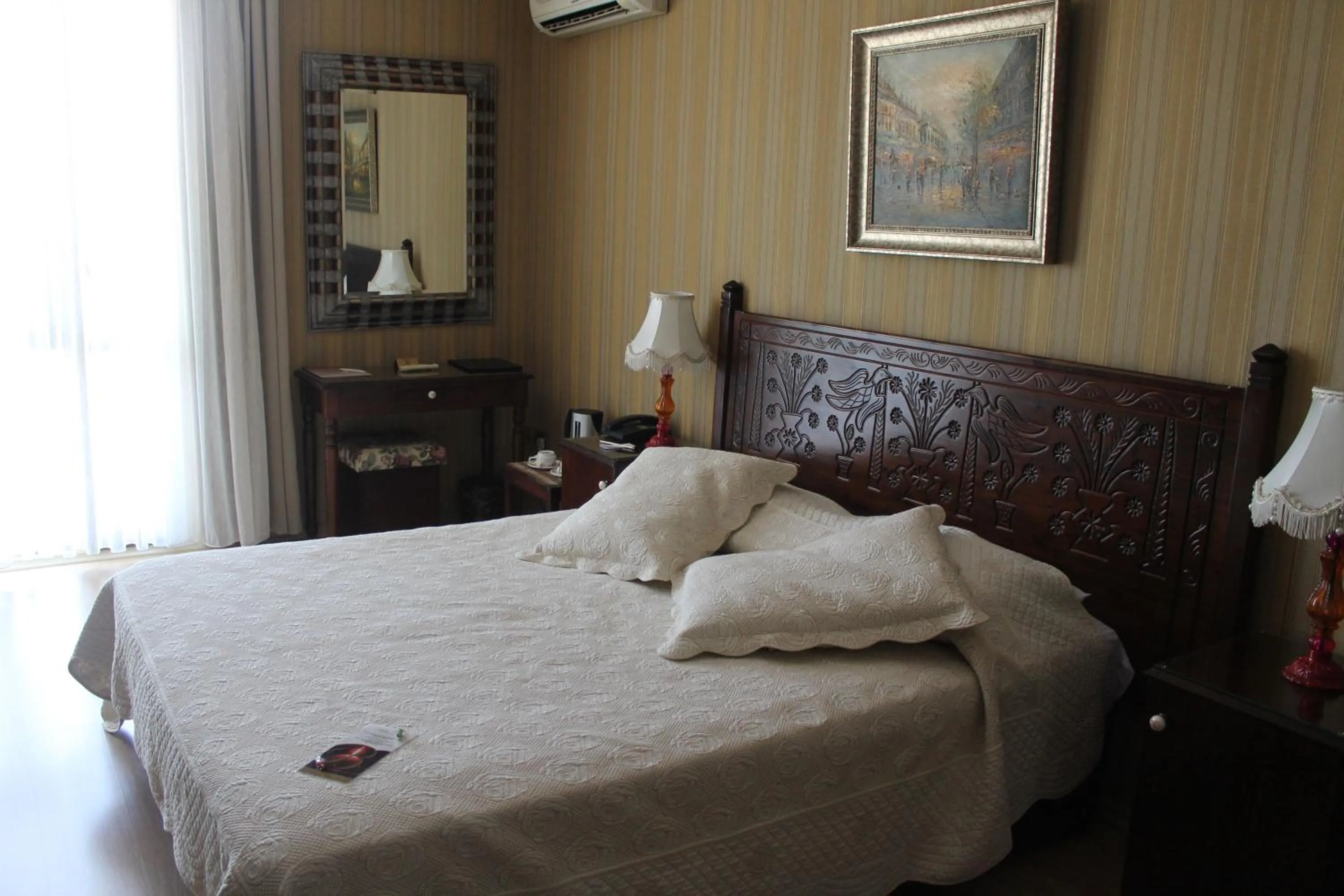 Bed in Bella View Art Boutique Hotel