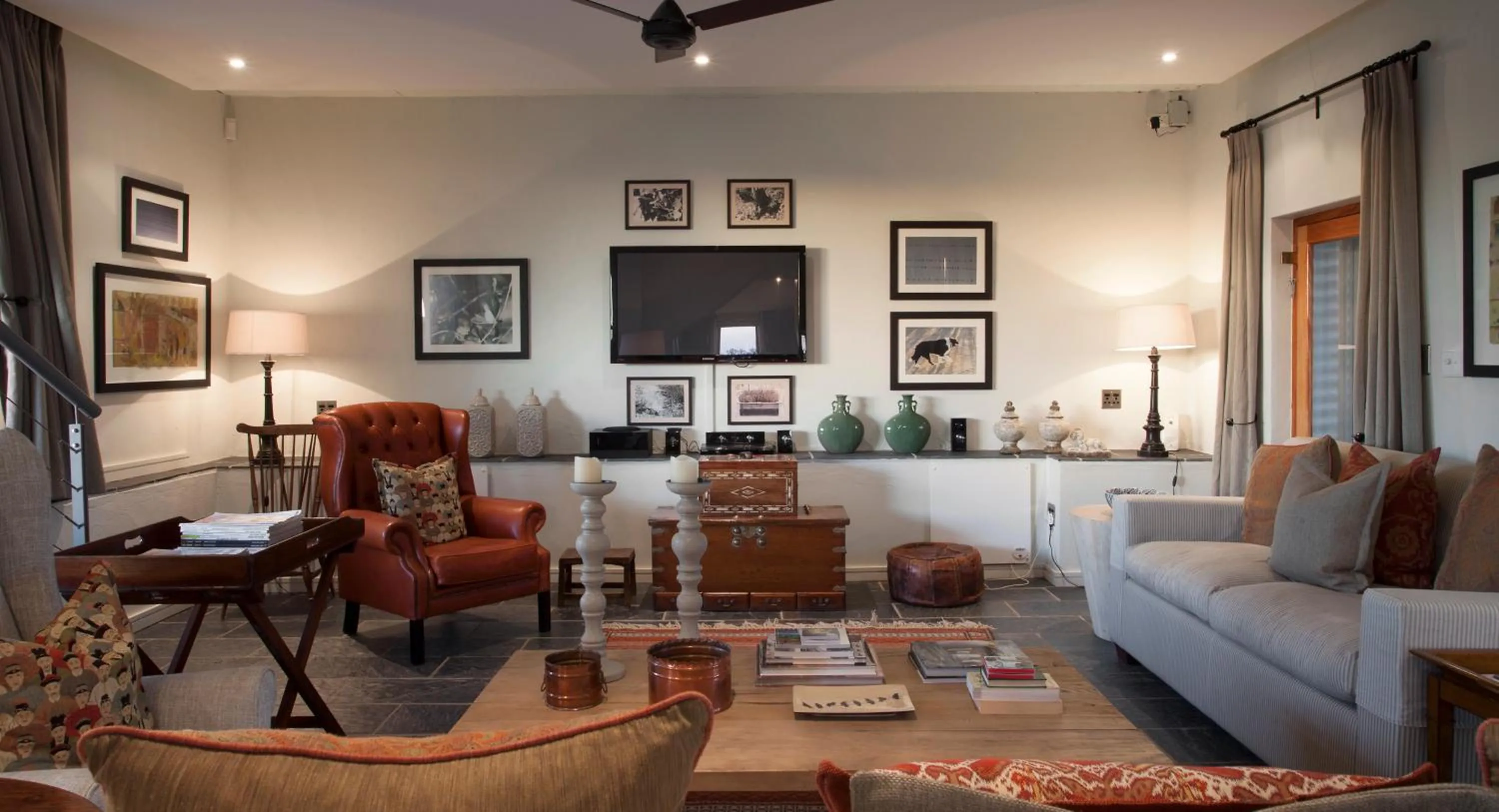 TV and multimedia in Klein Welmoed Luxury Guest House