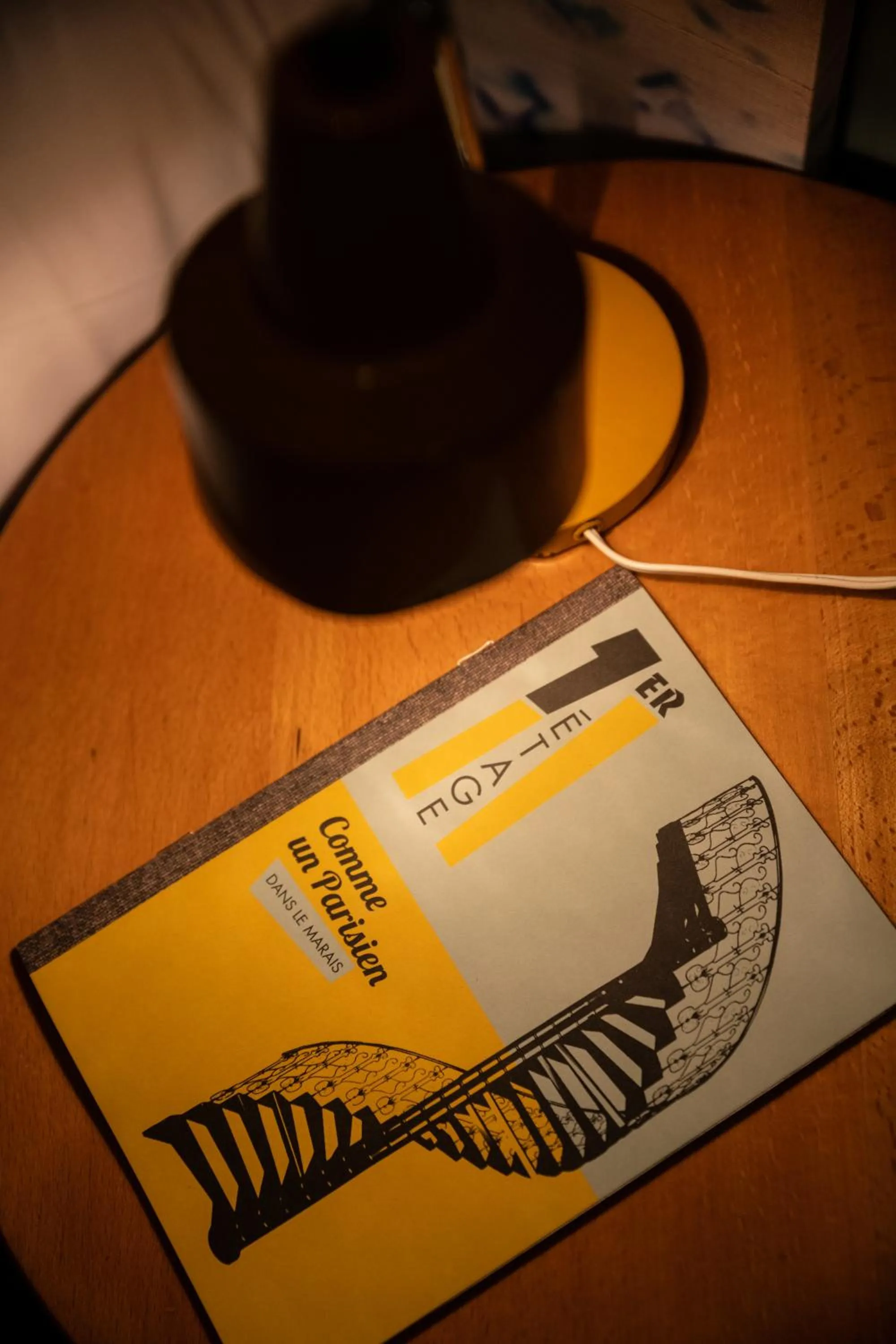 Property logo or sign in 1er Etage Marais