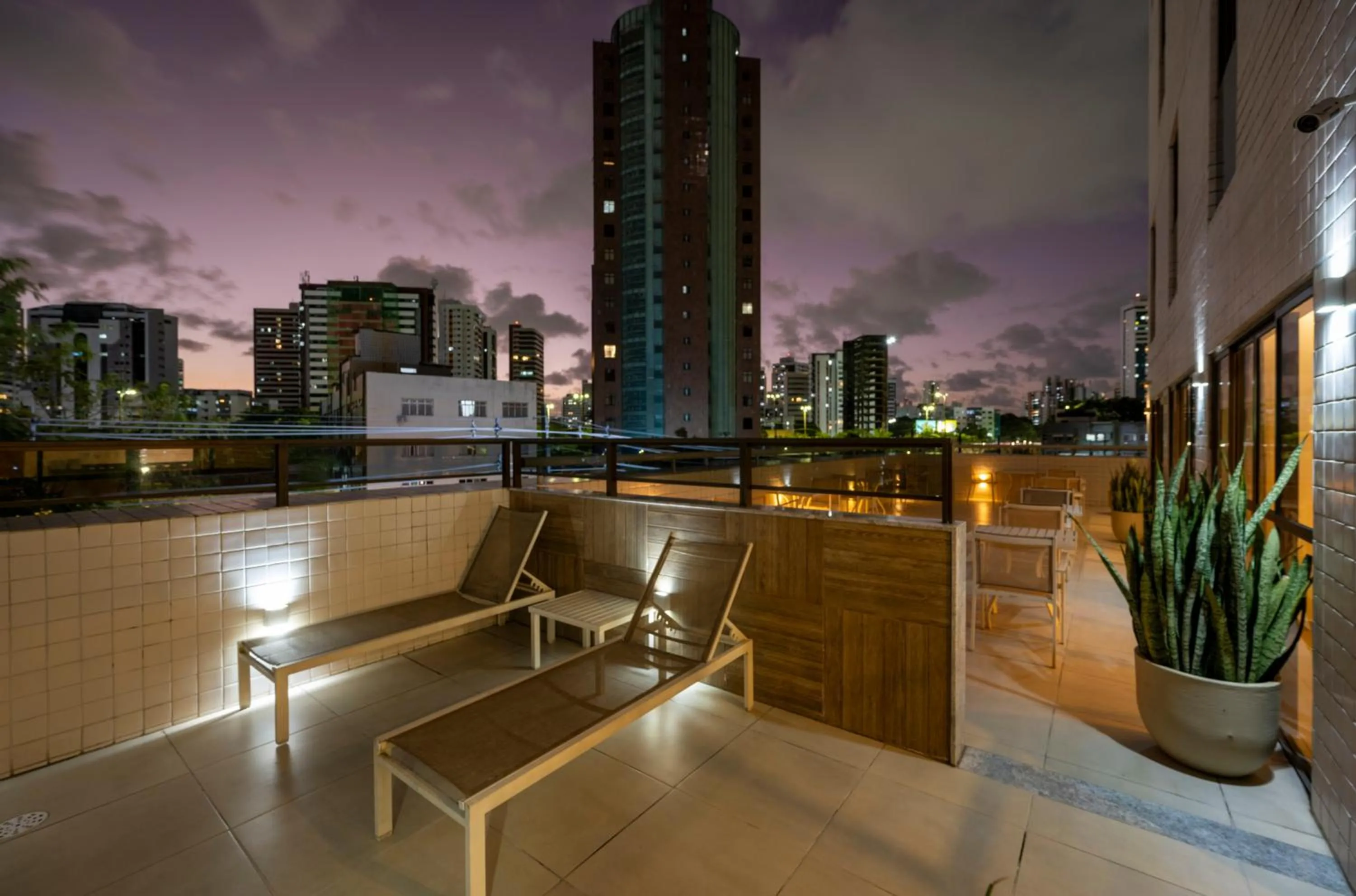 Swimming pool in Villa Park Hotel Recife
