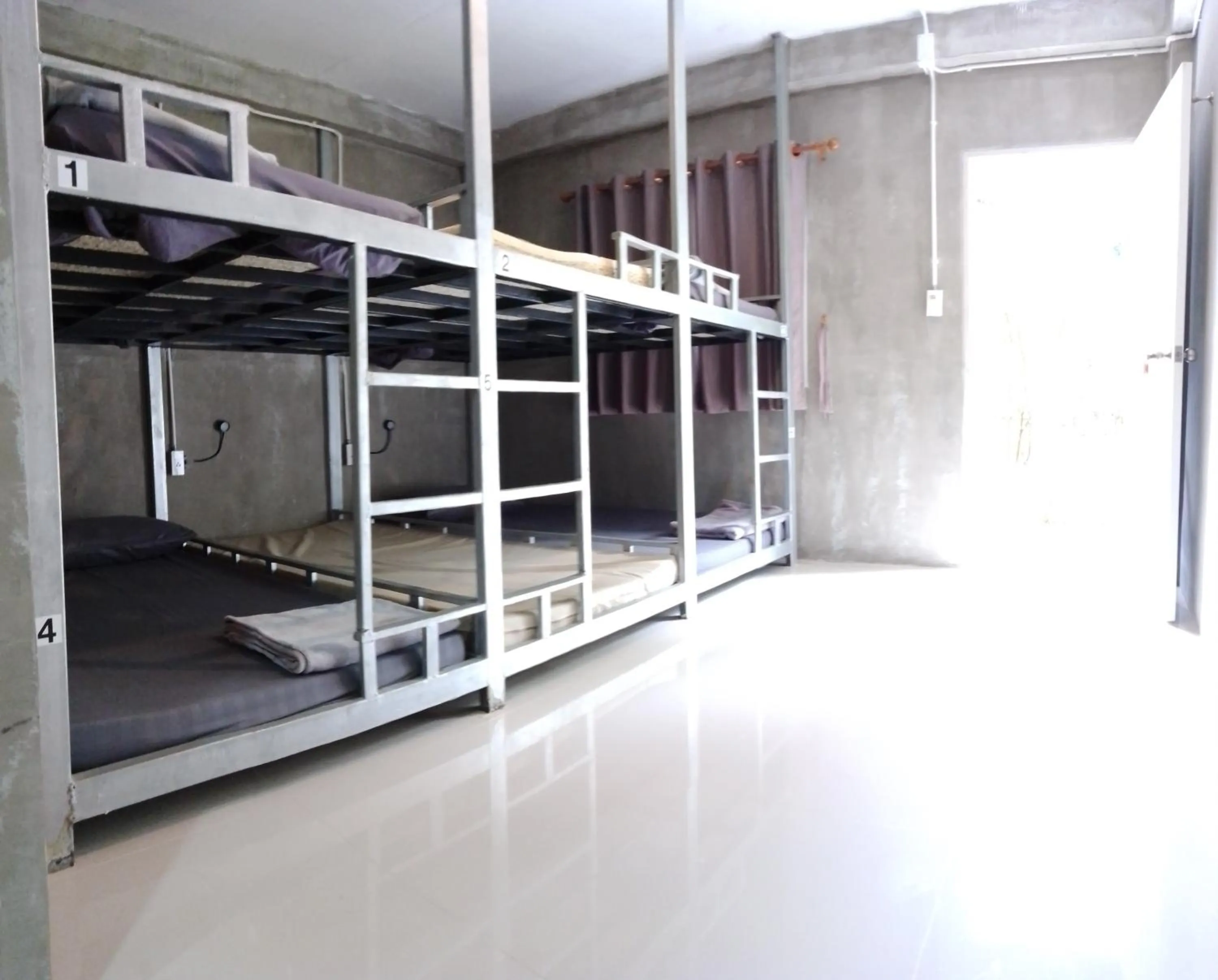 Live In Leaf Koh Tao