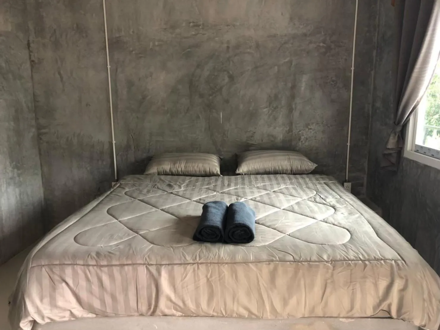 Live In Leaf Koh Tao