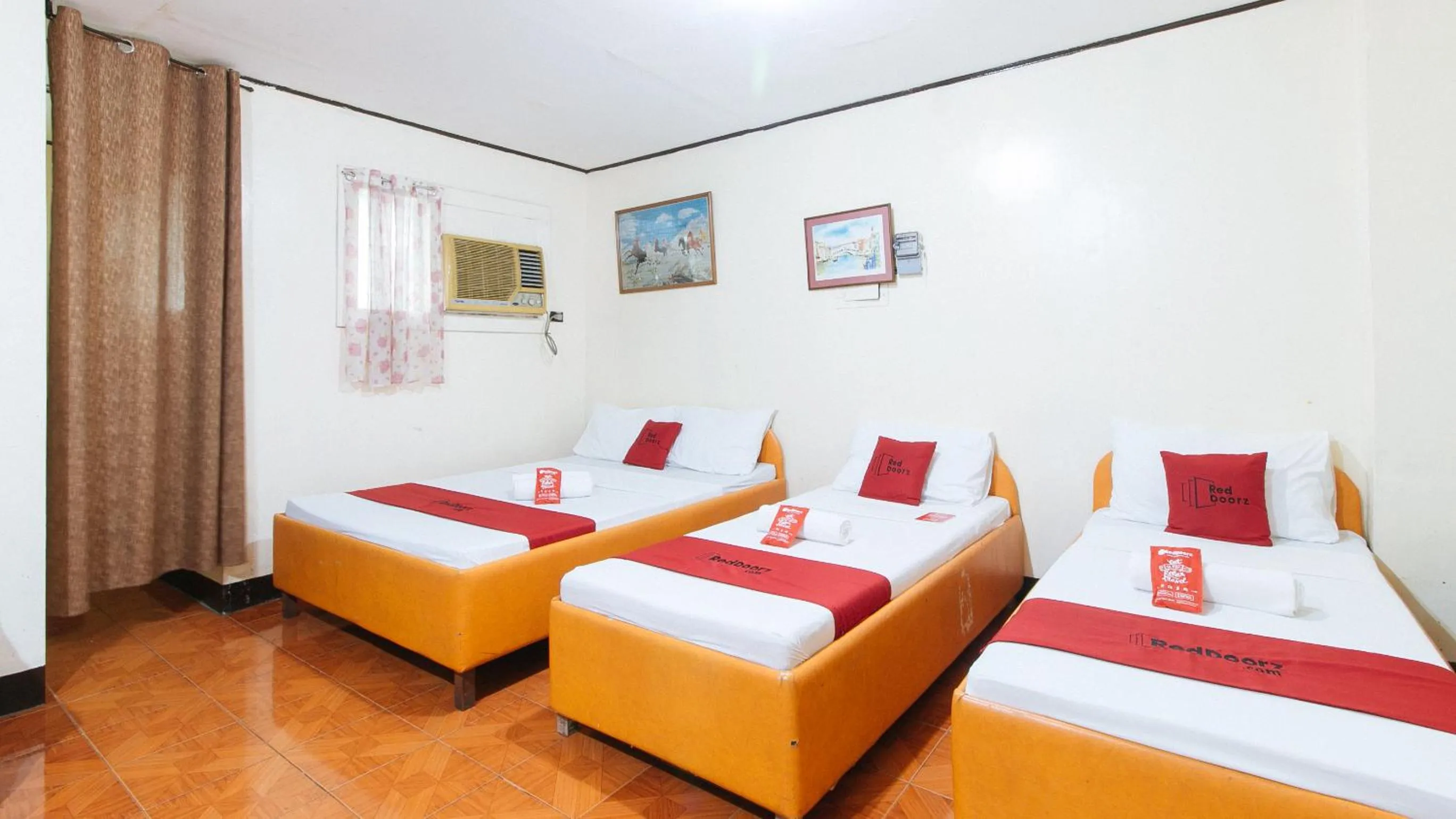 Bed in RedDoorz near East Avenue Medical Center