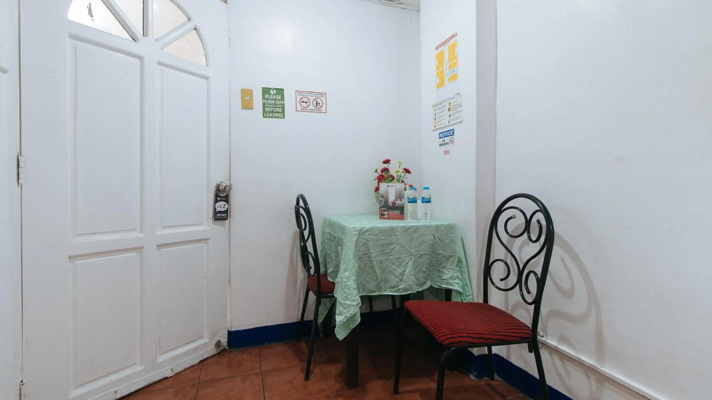 TV and multimedia in RedDoorz near East Avenue Medical Center