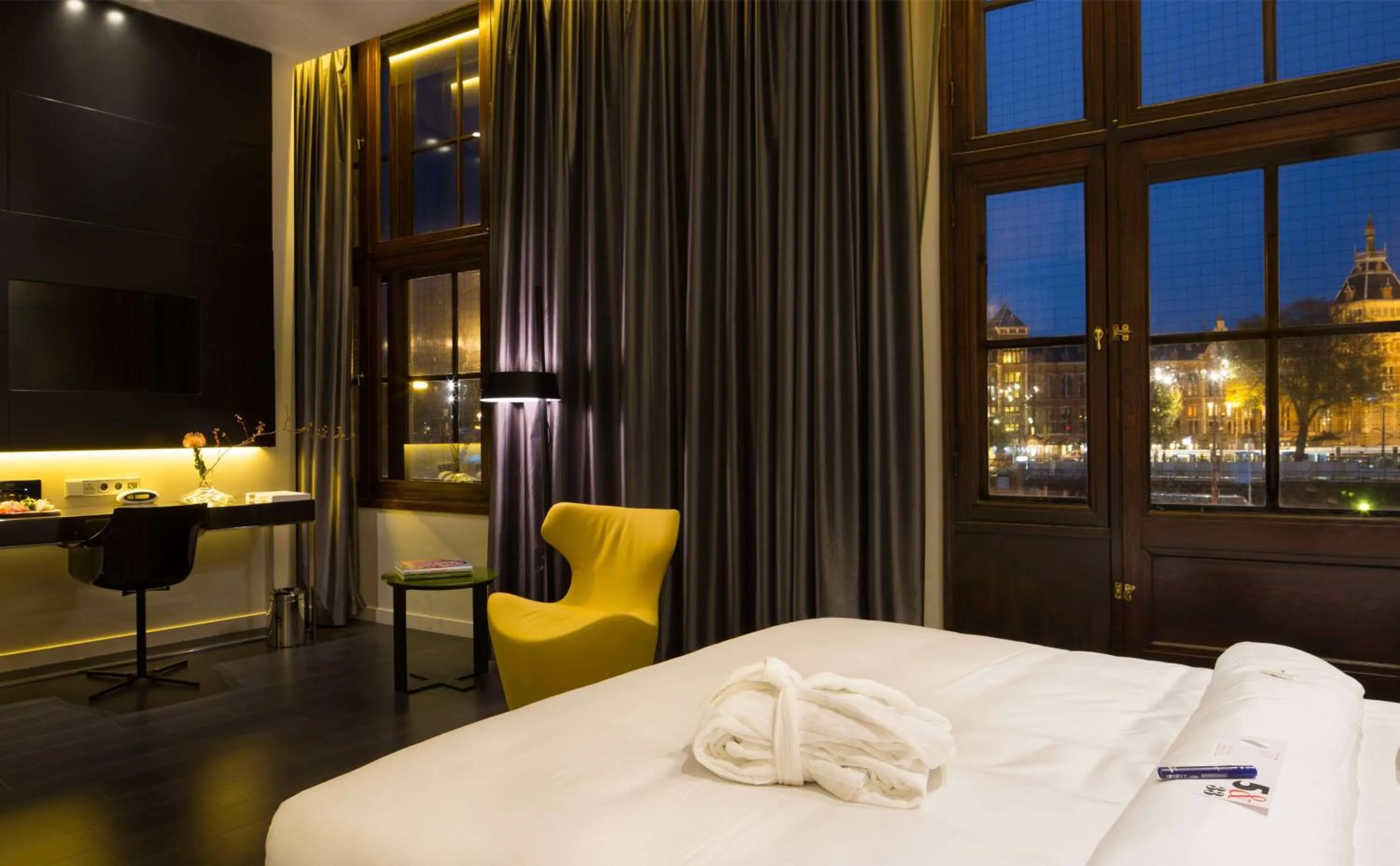Bedroom in art'otel amsterdam, Powered by Radisson Hotels