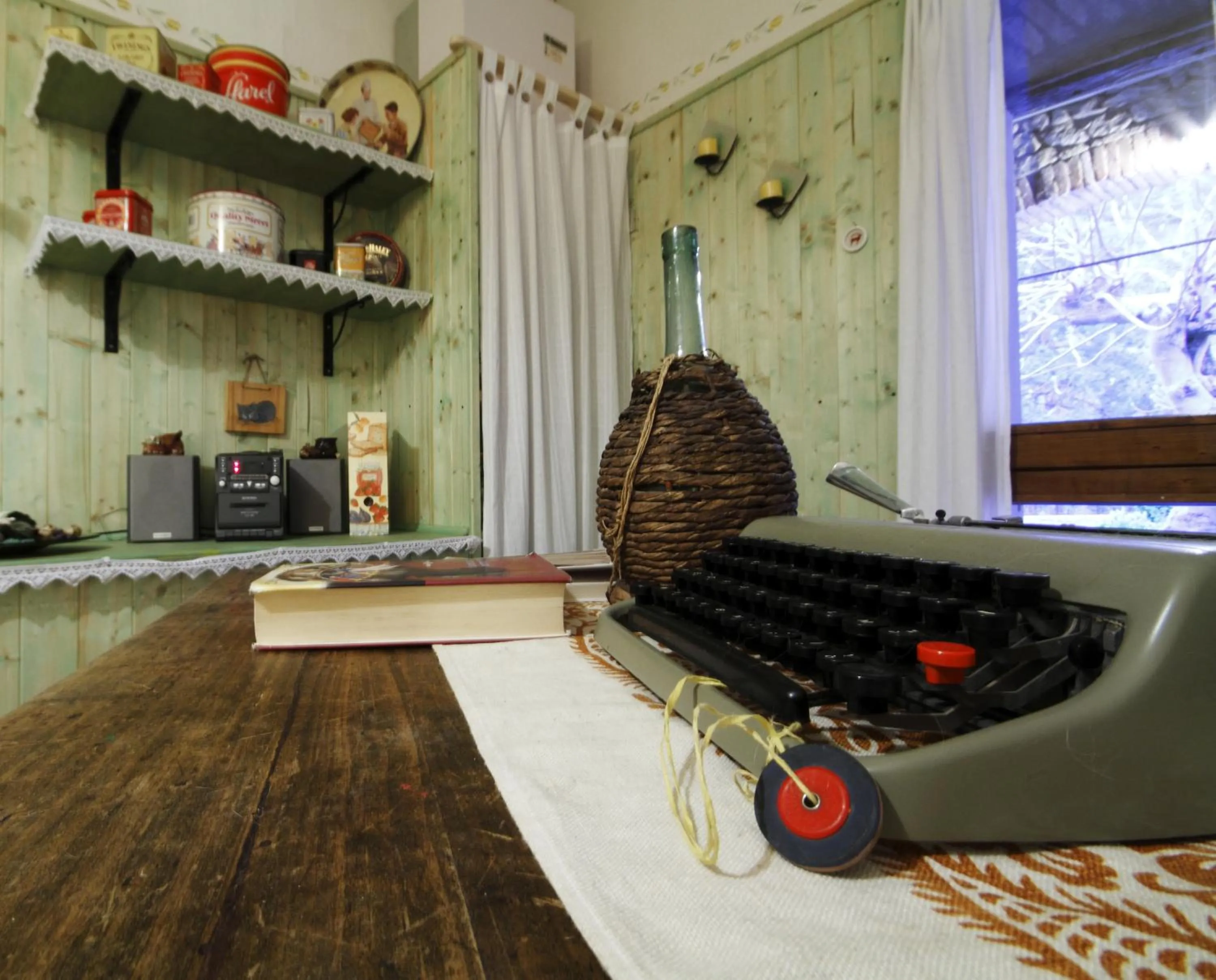 Decorative detail in Antica Locanda La Canonica