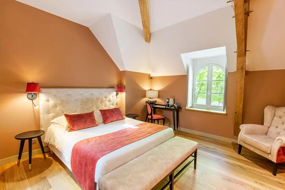 Photo of the whole room in Hotel Haras De La Potardiere