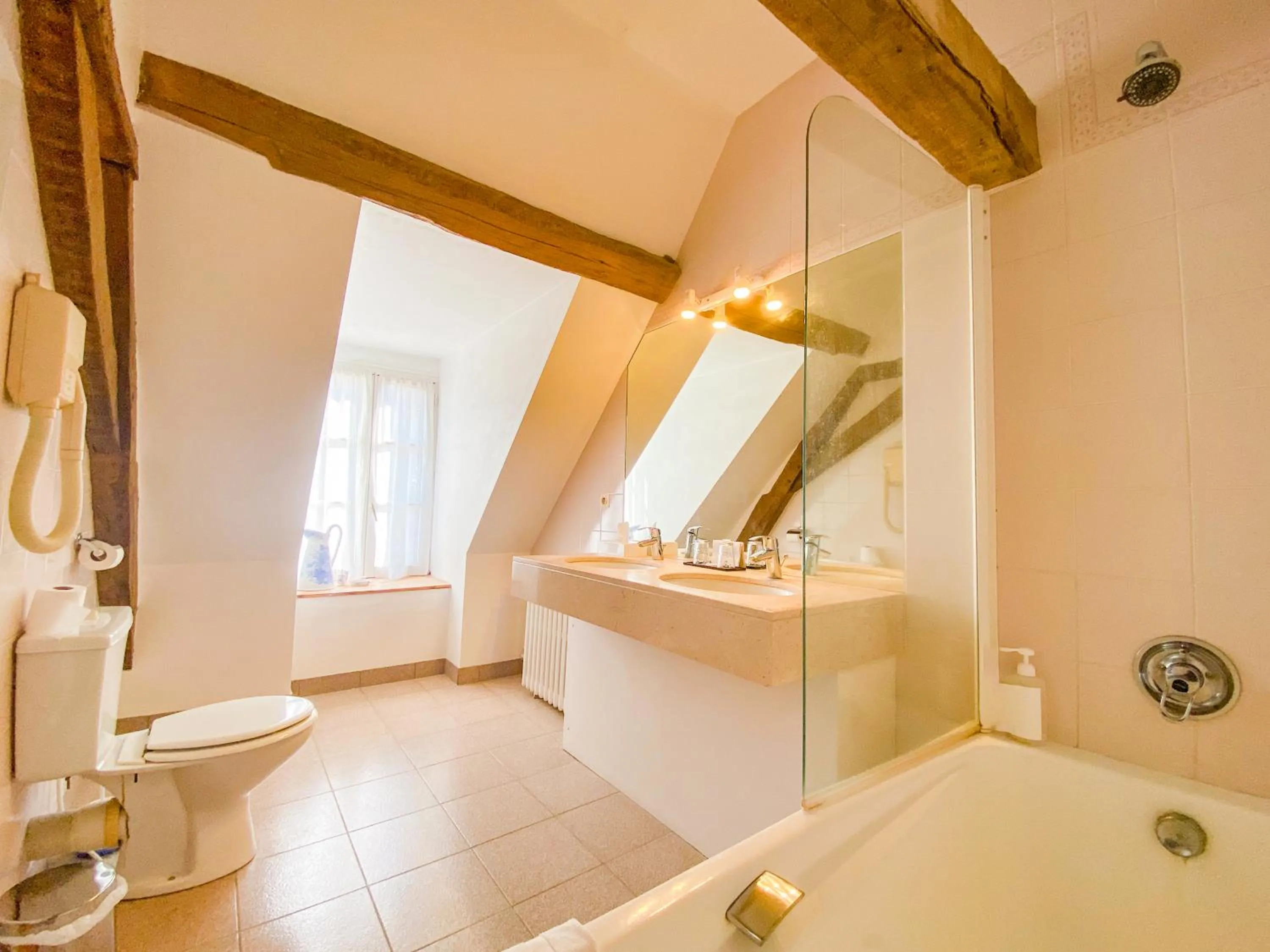 Hotel Haras De La Potardiere