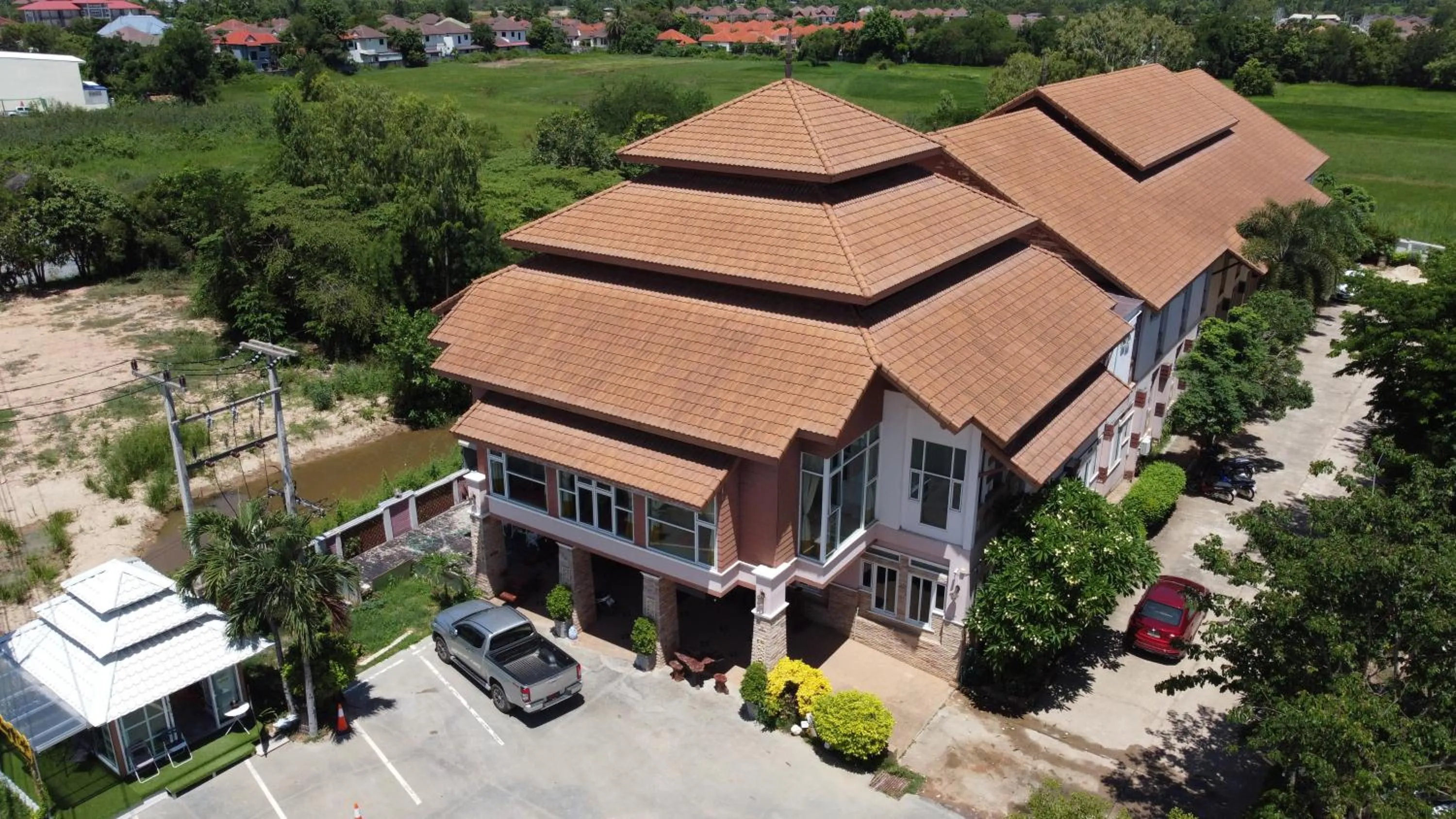 Phusuay Park View Hotel