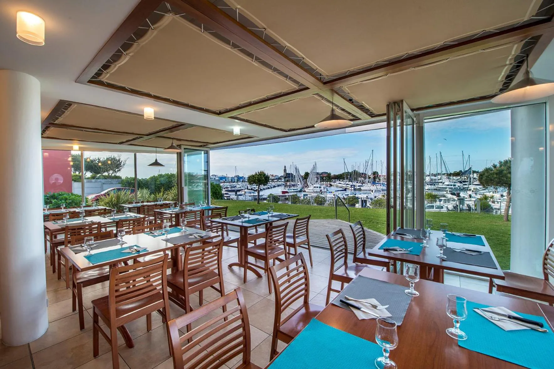 Restaurant/places to eat in TERNELIA Le Vent Du Large