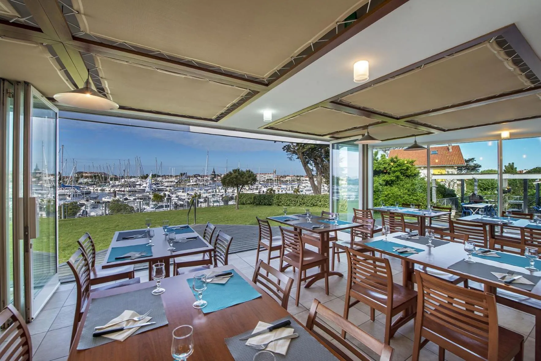 Restaurant/places to eat in TERNELIA Le Vent Du Large