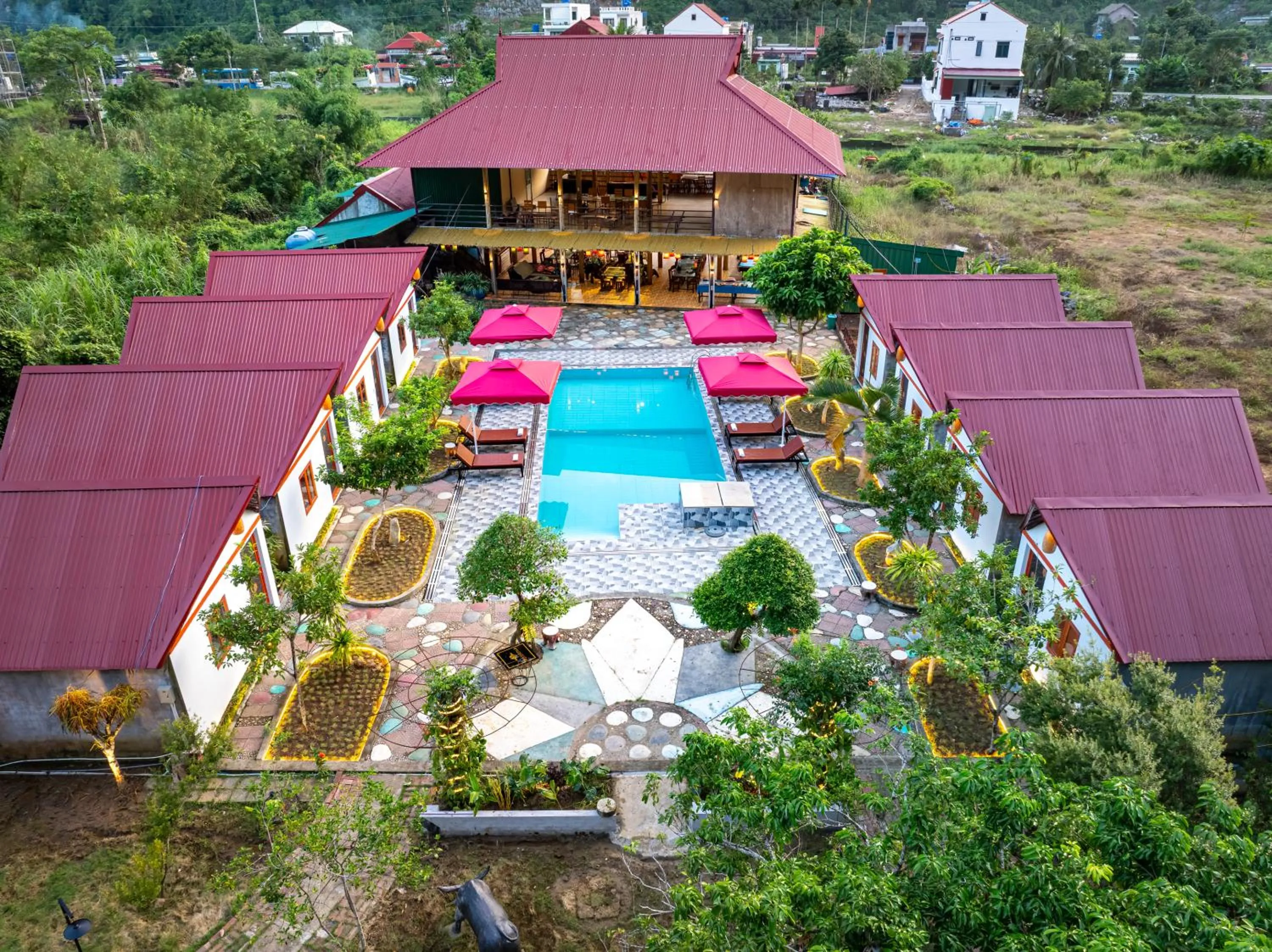 Property building in Cat Ba Serena Homestay And Swimming Pool