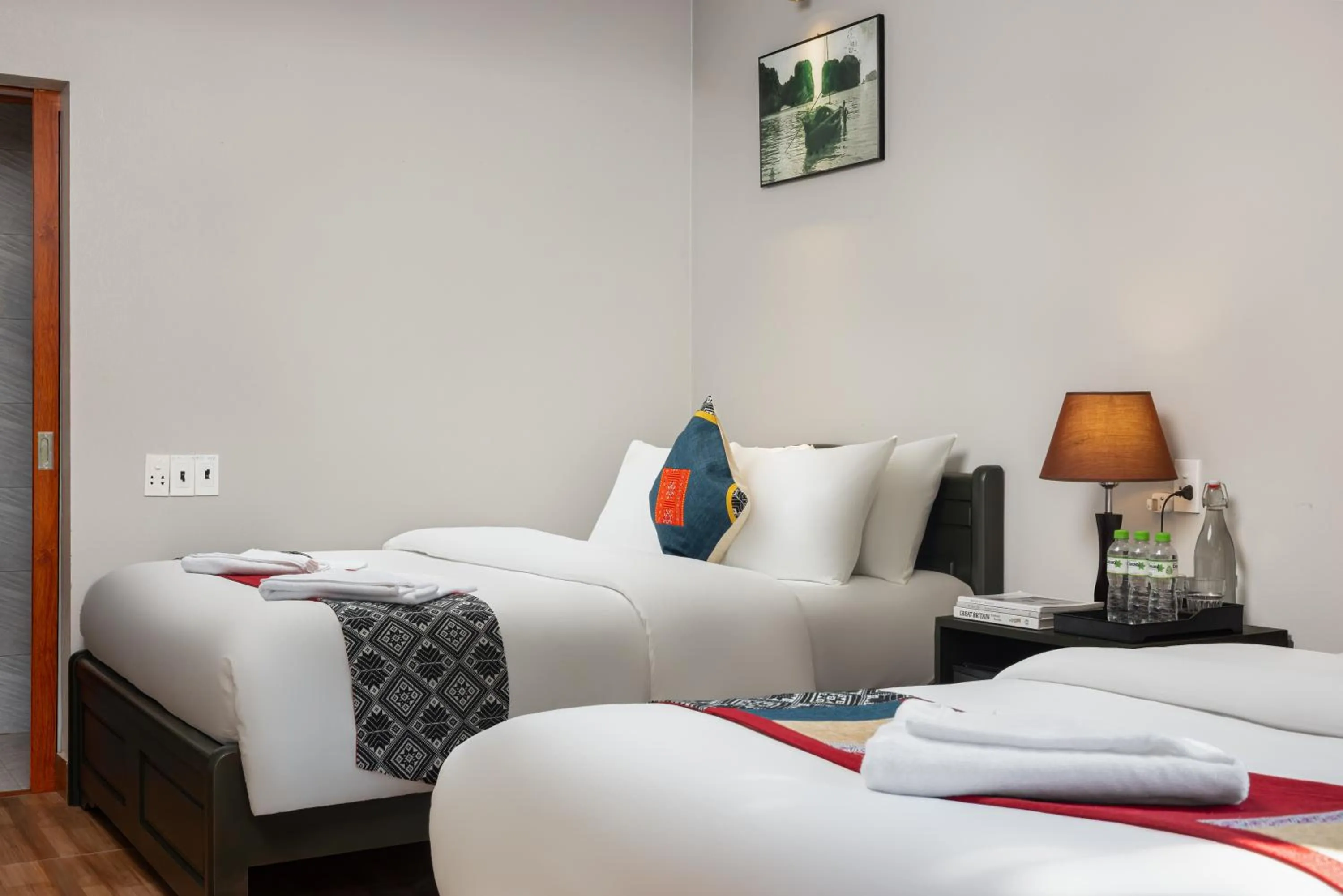 Photo of the whole room, Bed in Cat Ba Serena Homestay And Swimming Pool