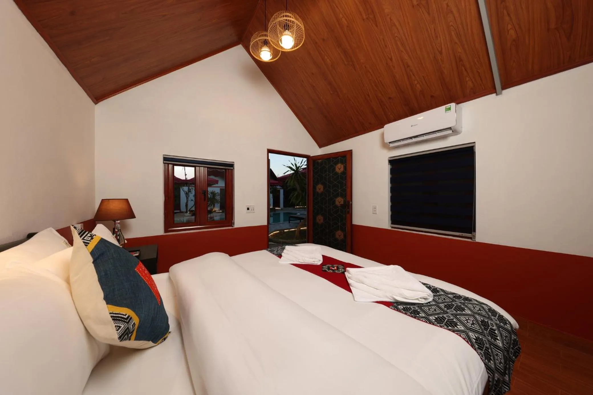 Photo of the whole room, Bed in Cat Ba Serena Homestay And Swimming Pool