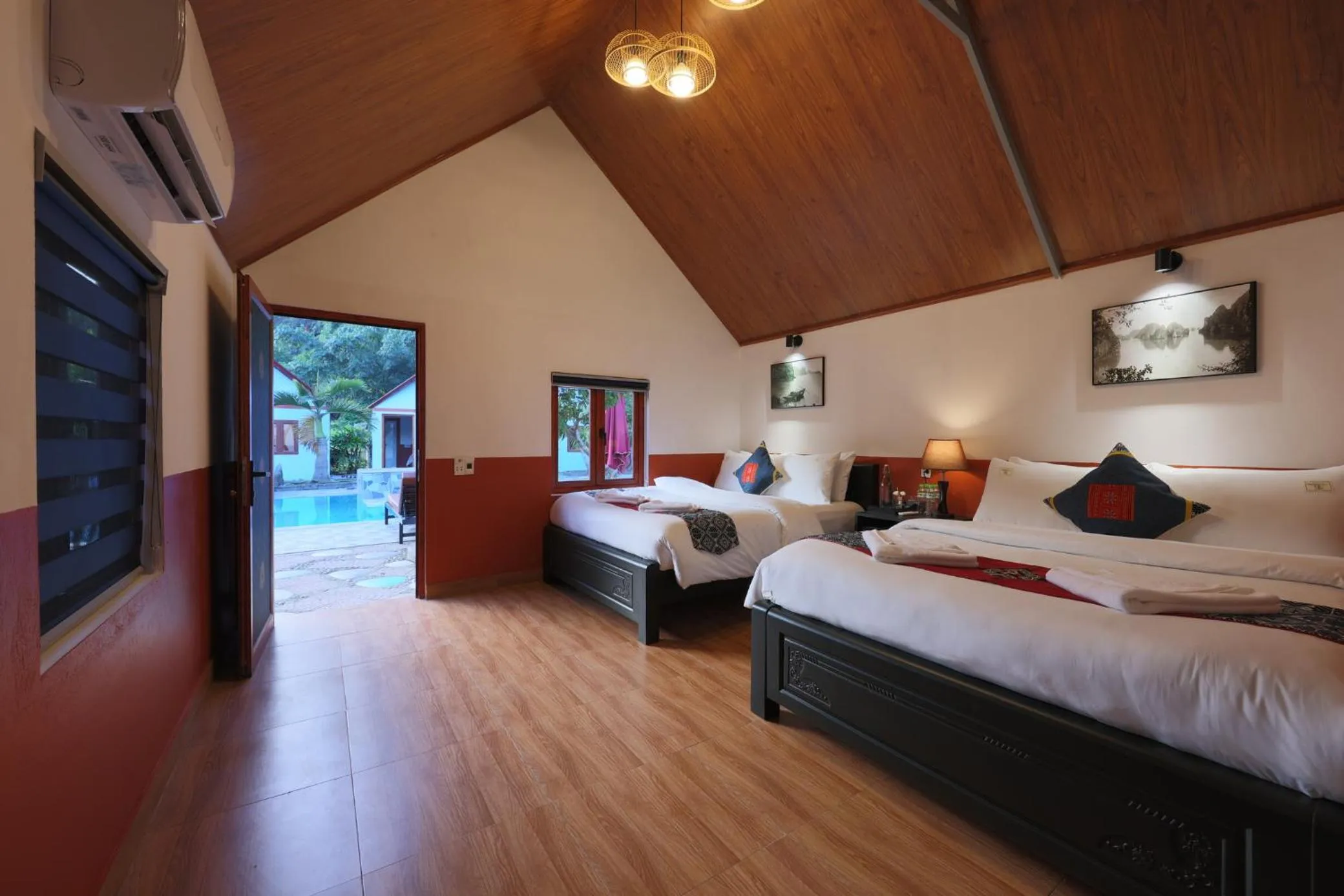 Bed in Cat Ba Serena Homestay And Swimming Pool