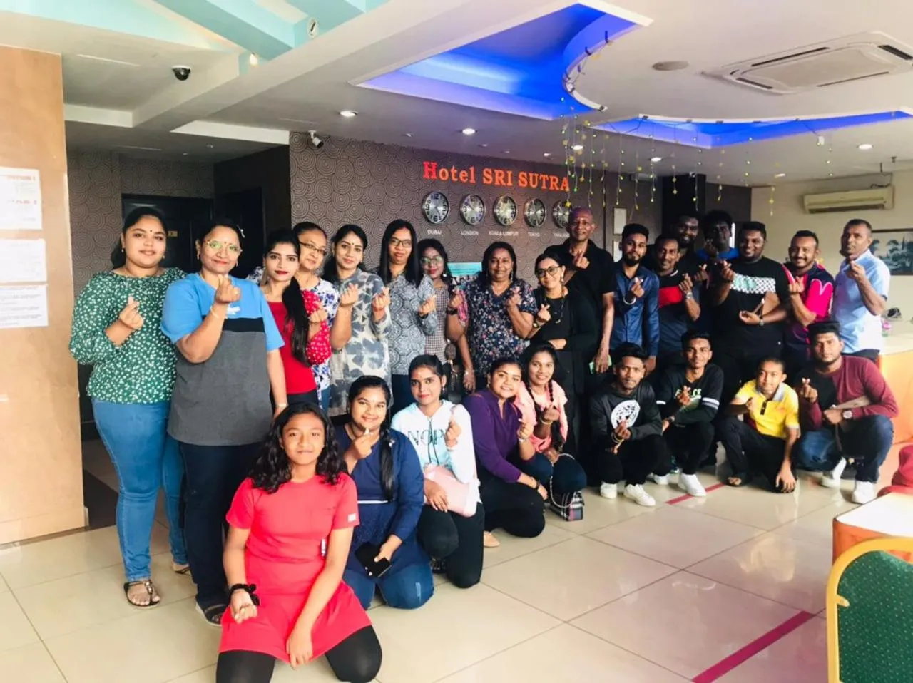 Hotel Sri Sutra PJ 222