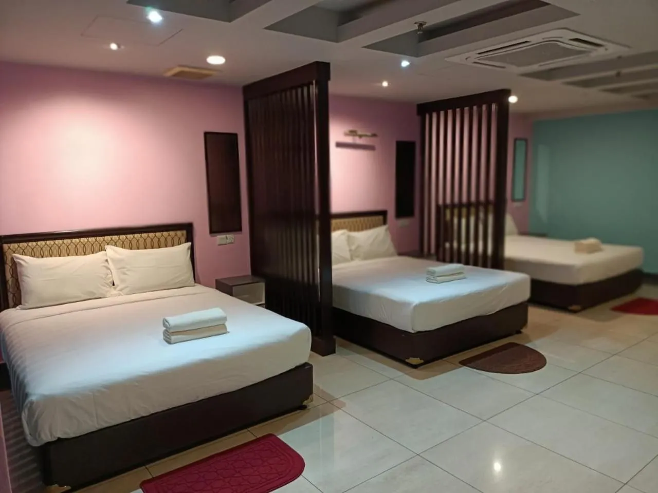 Bed in Hotel Sri Sutra PJ 222