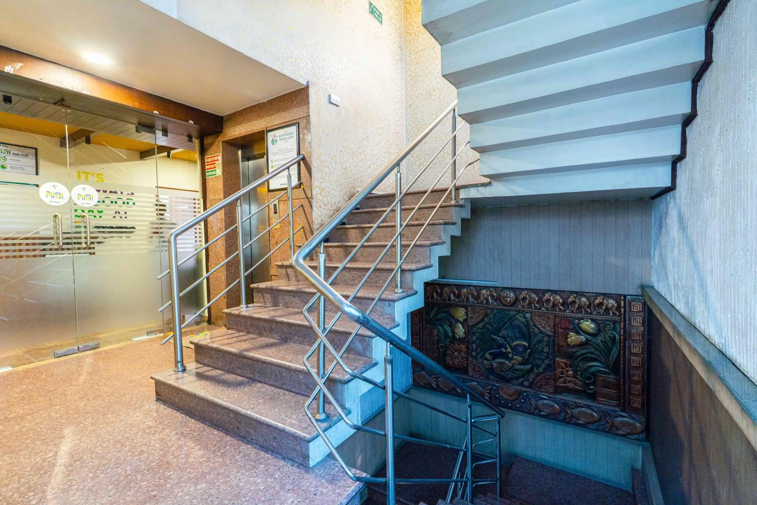 Lobby or reception in Treebo Kings Orchid