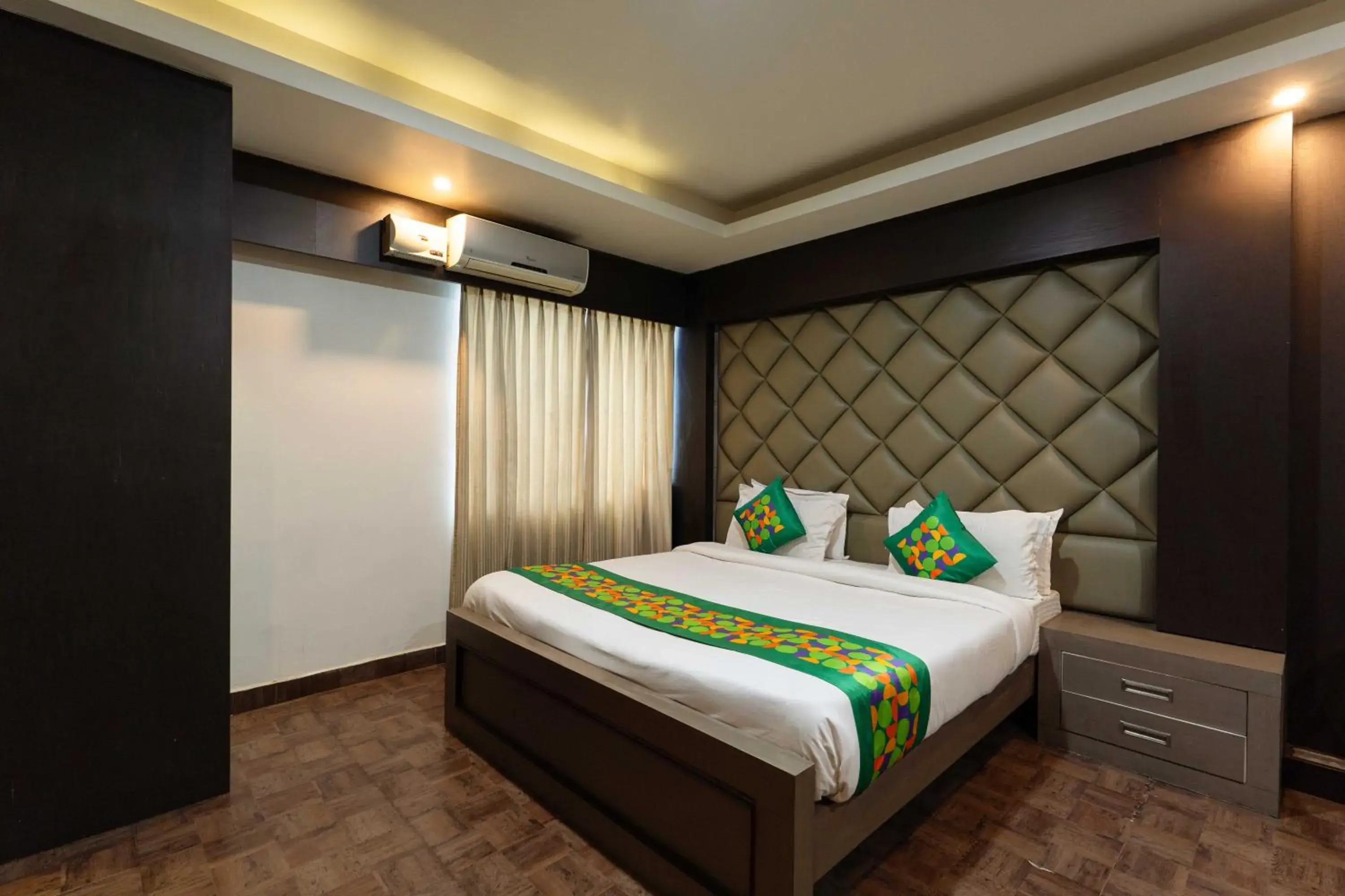 Superior Double Room - single occupancy in Treebo Kings Orchid Superior Double Room - single occupancy in Treebo Kings Orchid