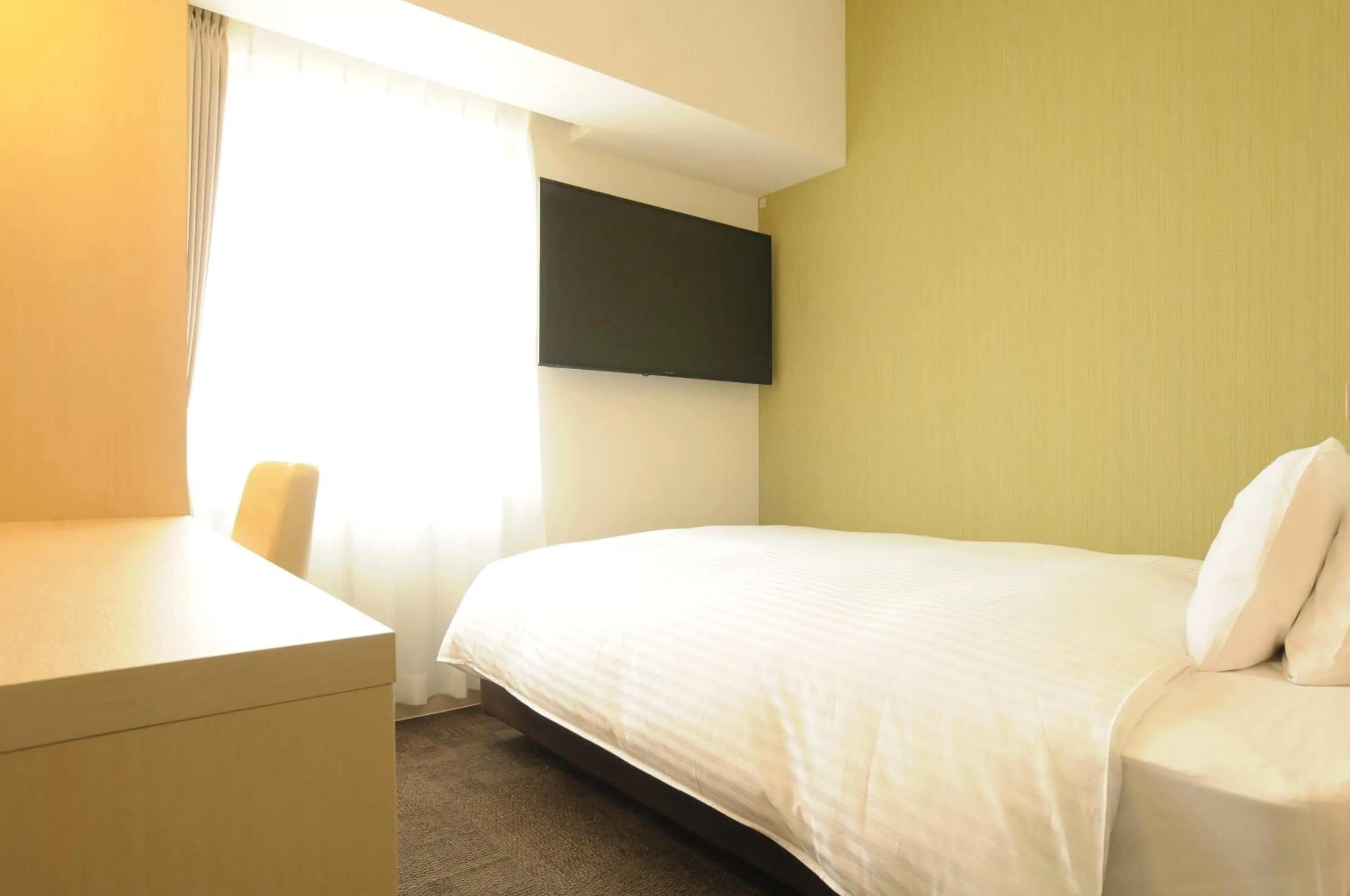 Bed in AB Hotel Tokai Otagawa