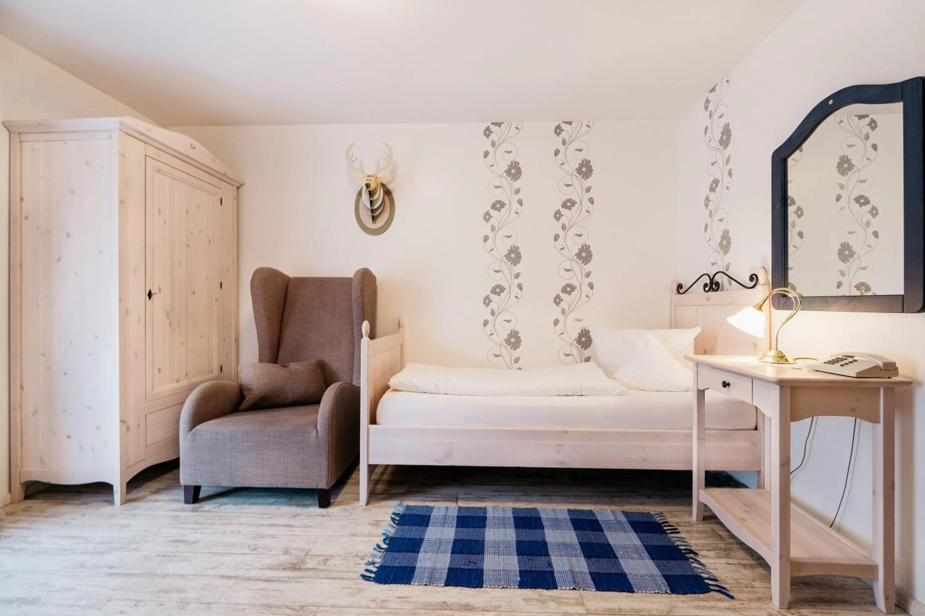 Photo of the whole room in Hotel Restaurant Peterle