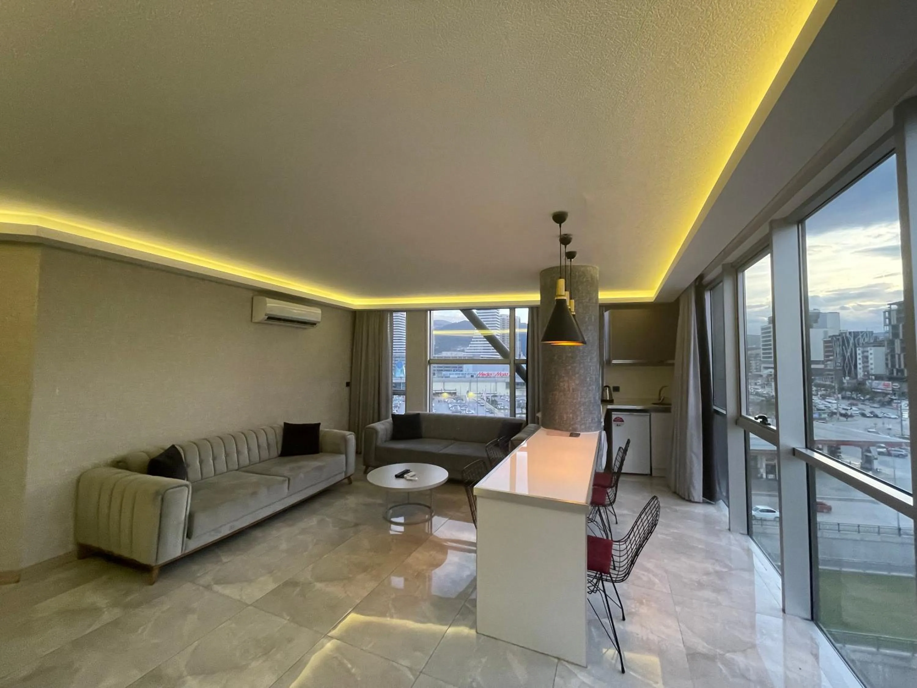 Living room in Le Luxe Suites Hotel